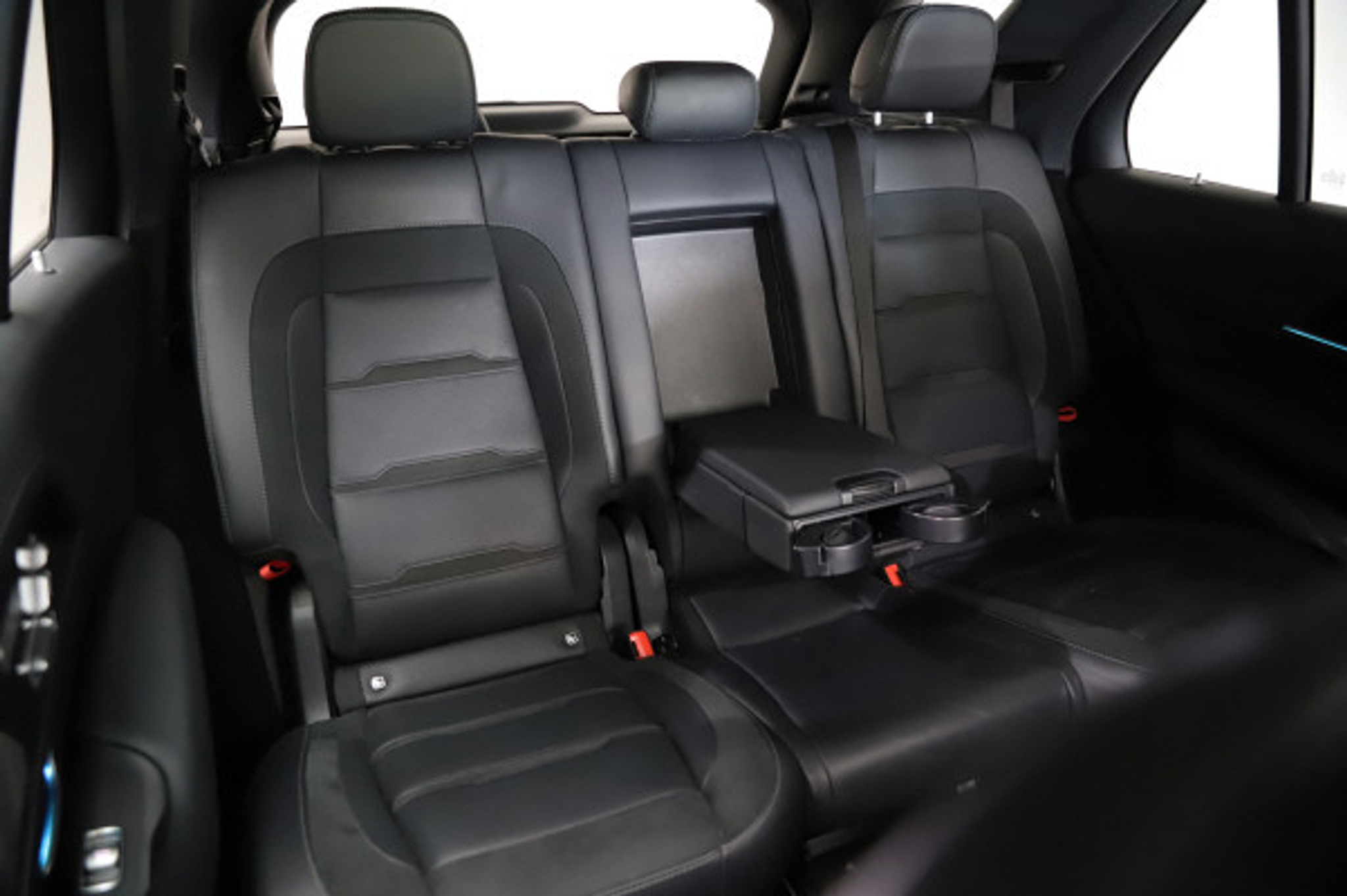 listing desktop thumbnail image 10