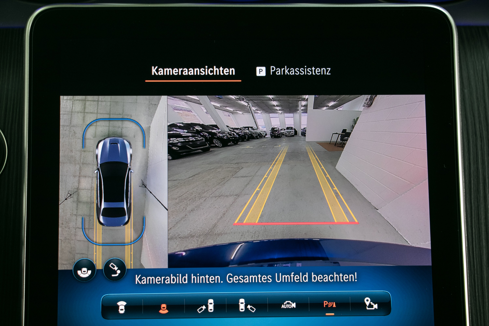 listing desktop thumbnail image 11