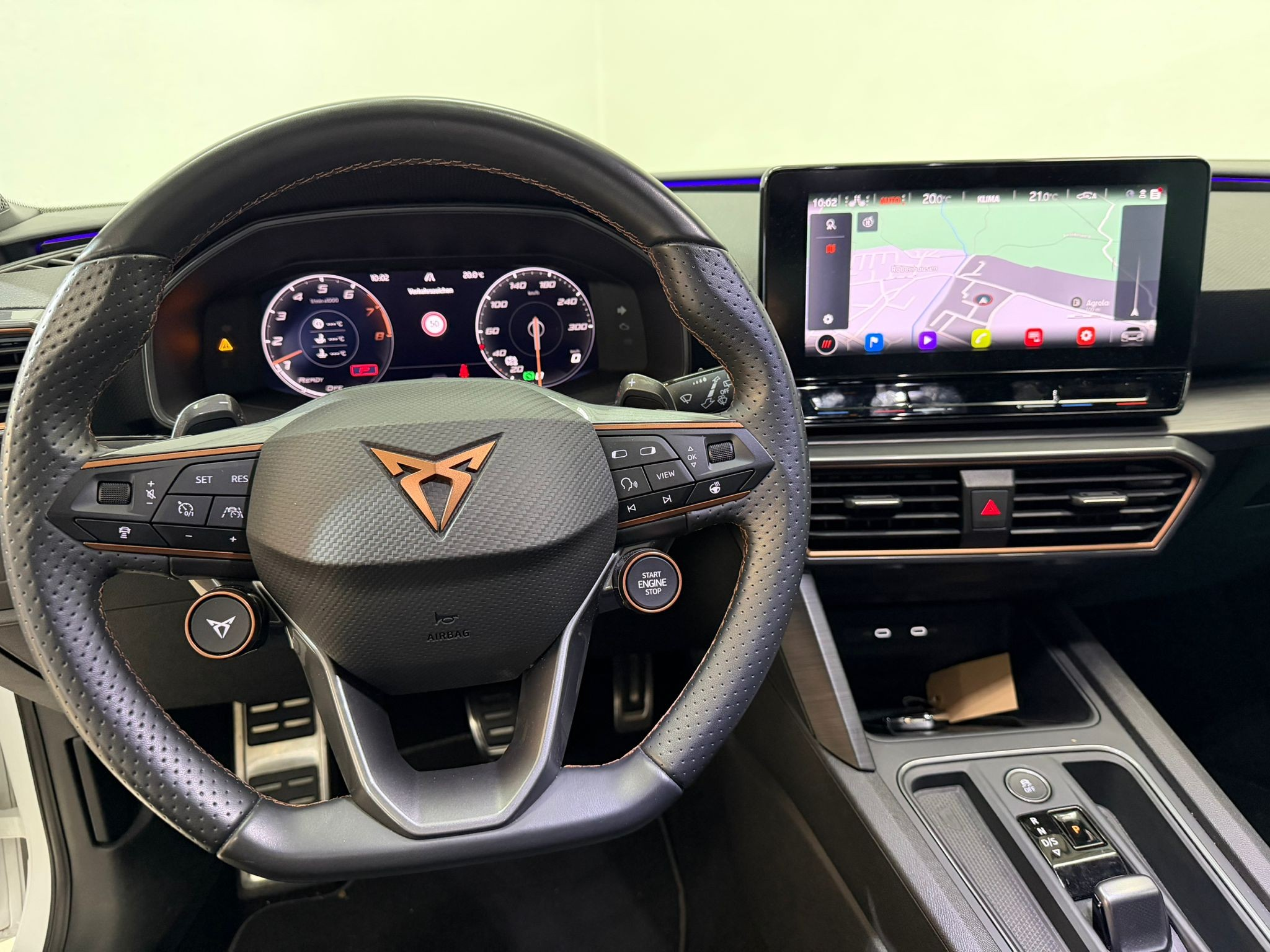 listing desktop thumbnail image 6