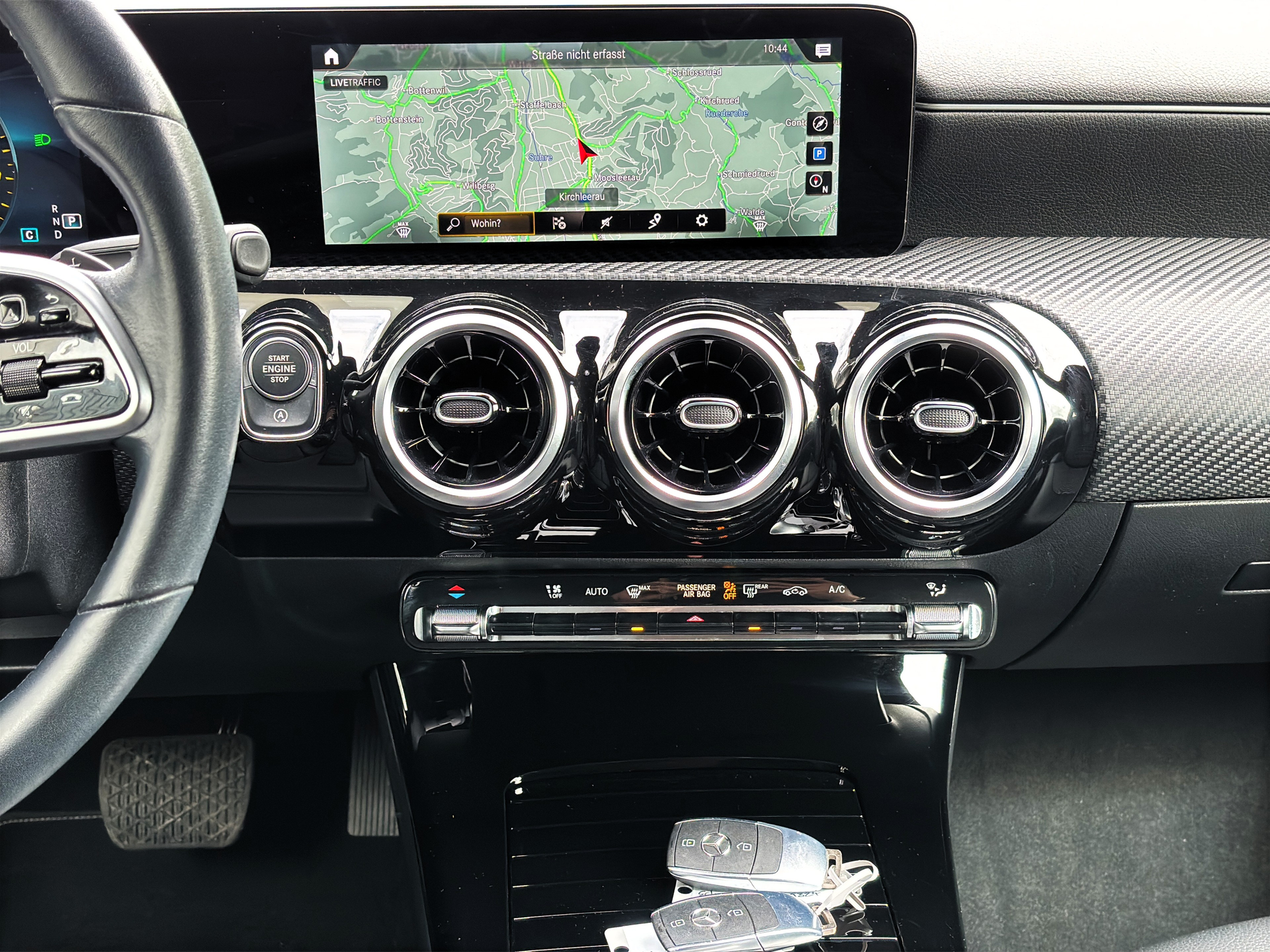 listing desktop thumbnail image 10