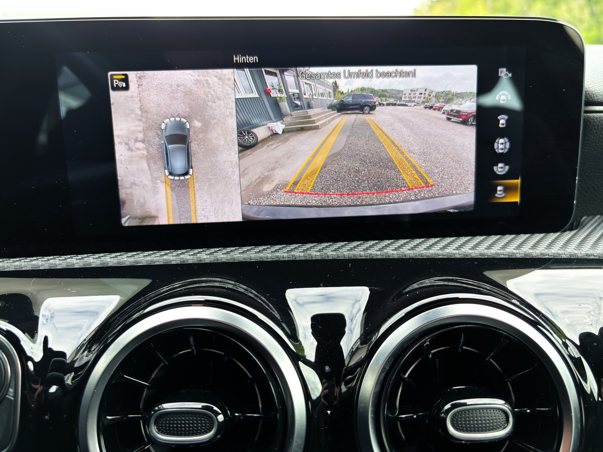 listing desktop thumbnail image 11