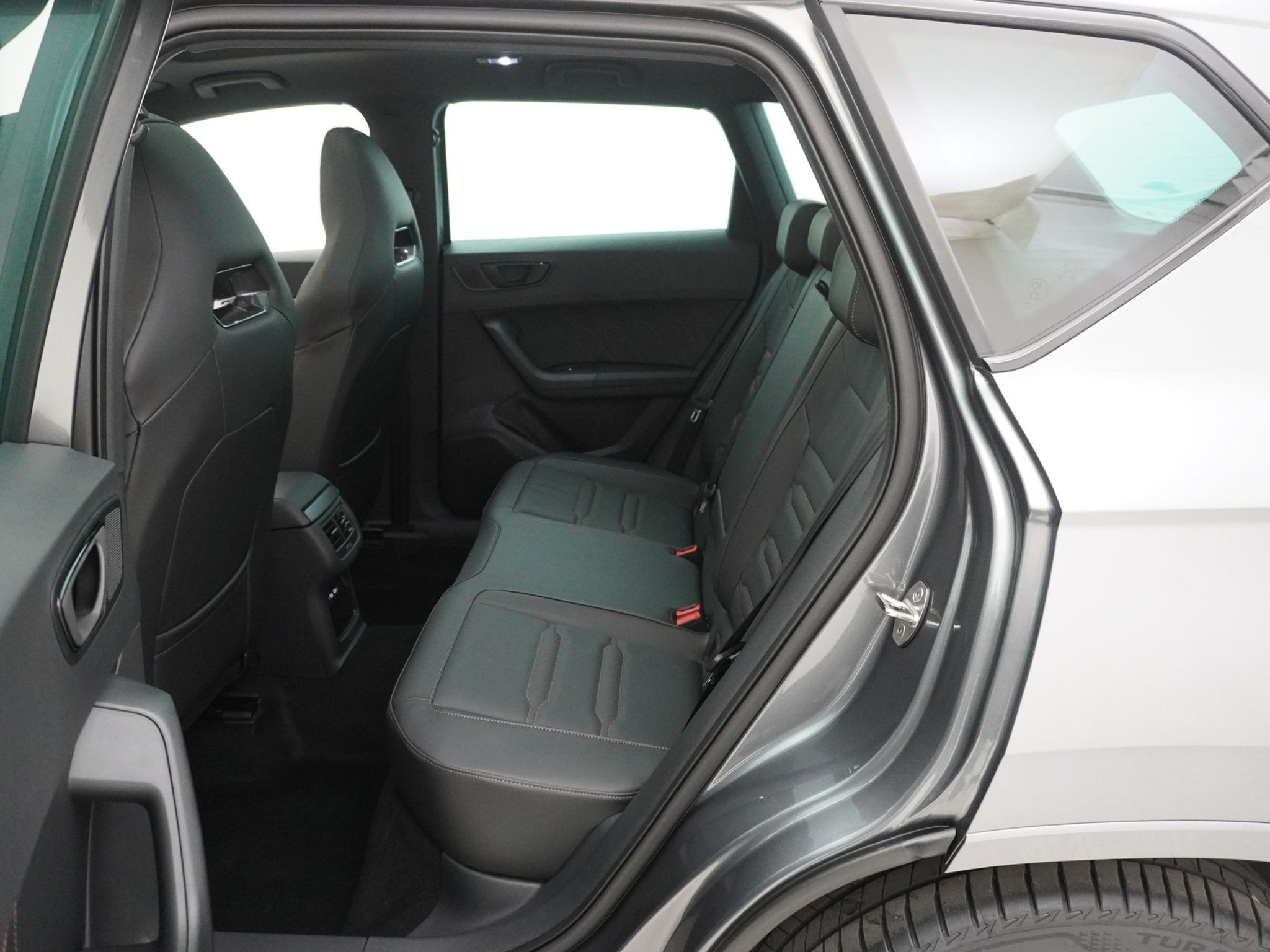 listing desktop thumbnail image 13