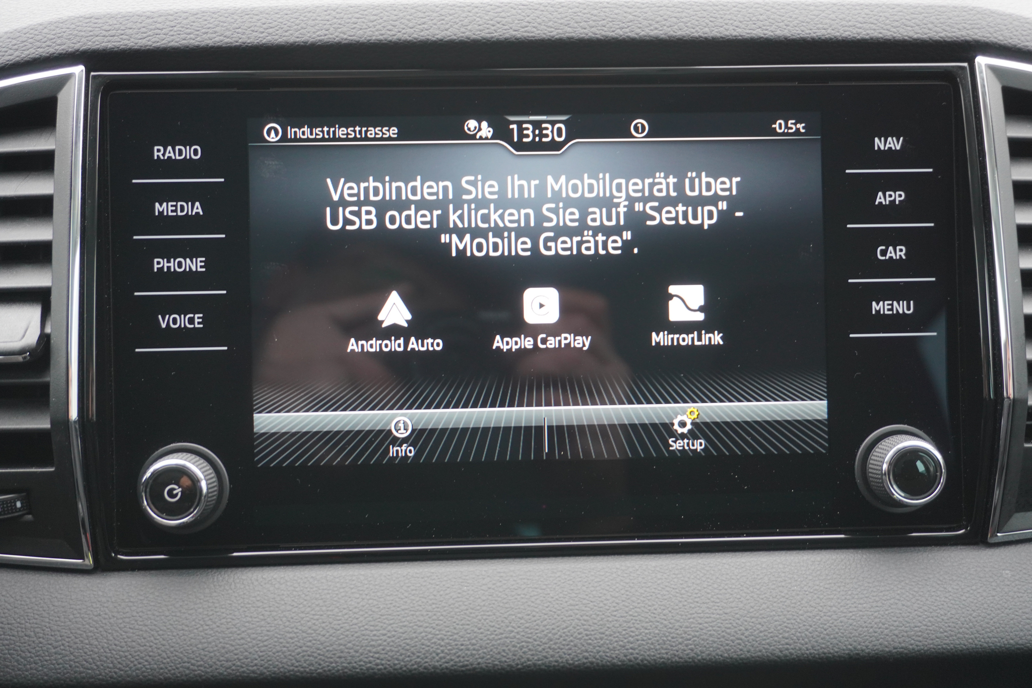 listing desktop thumbnail image 23