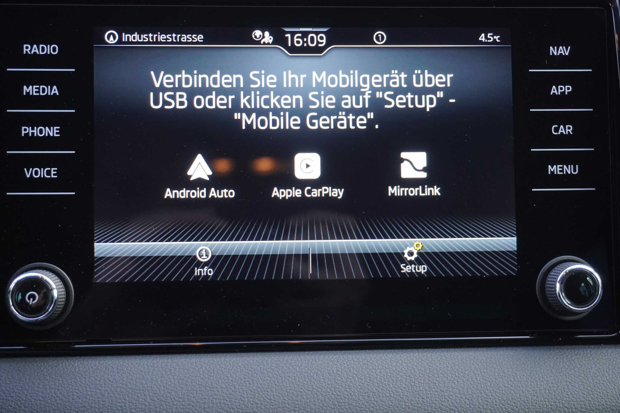 listing desktop thumbnail image 18