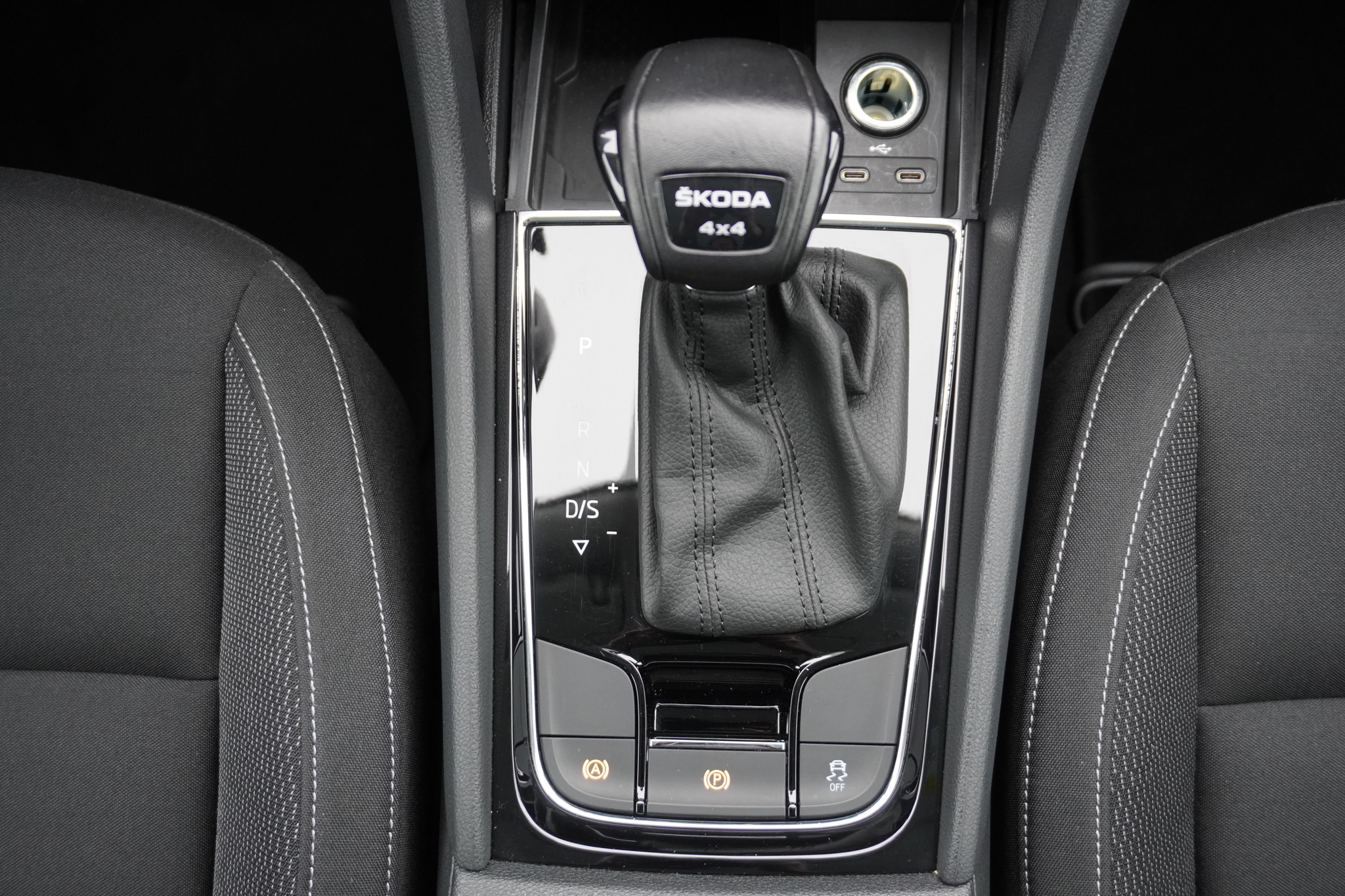 listing desktop thumbnail image 13