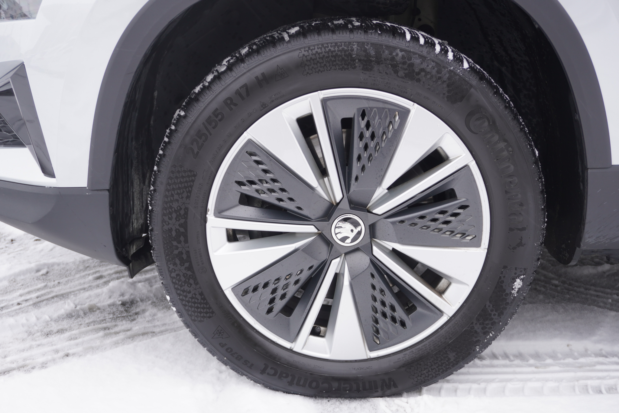 listing desktop thumbnail image 8