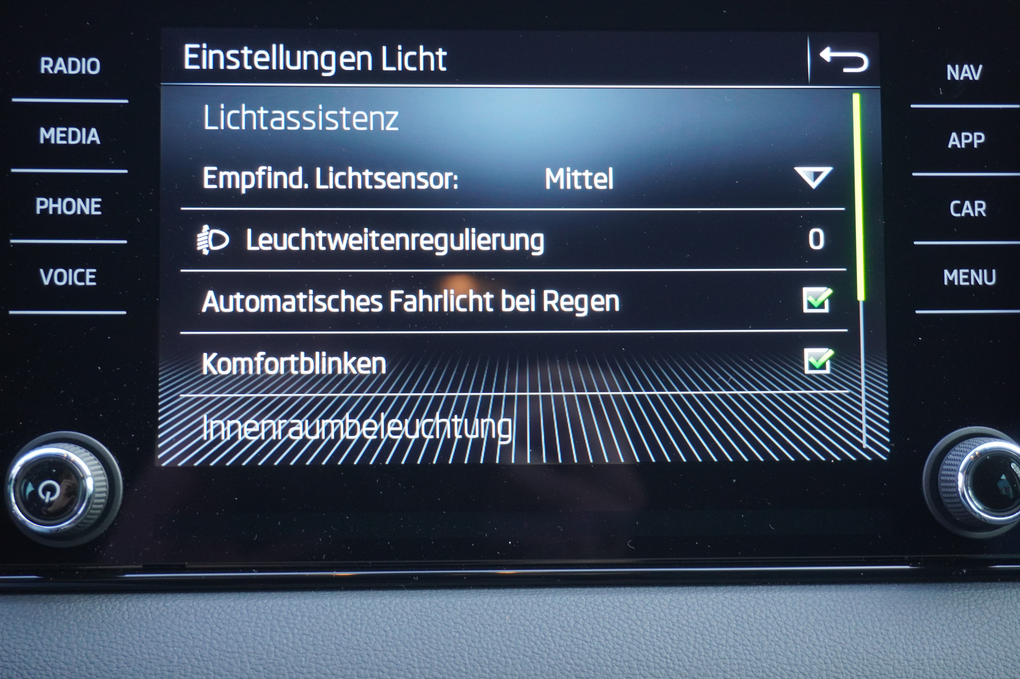 listing desktop thumbnail image 19