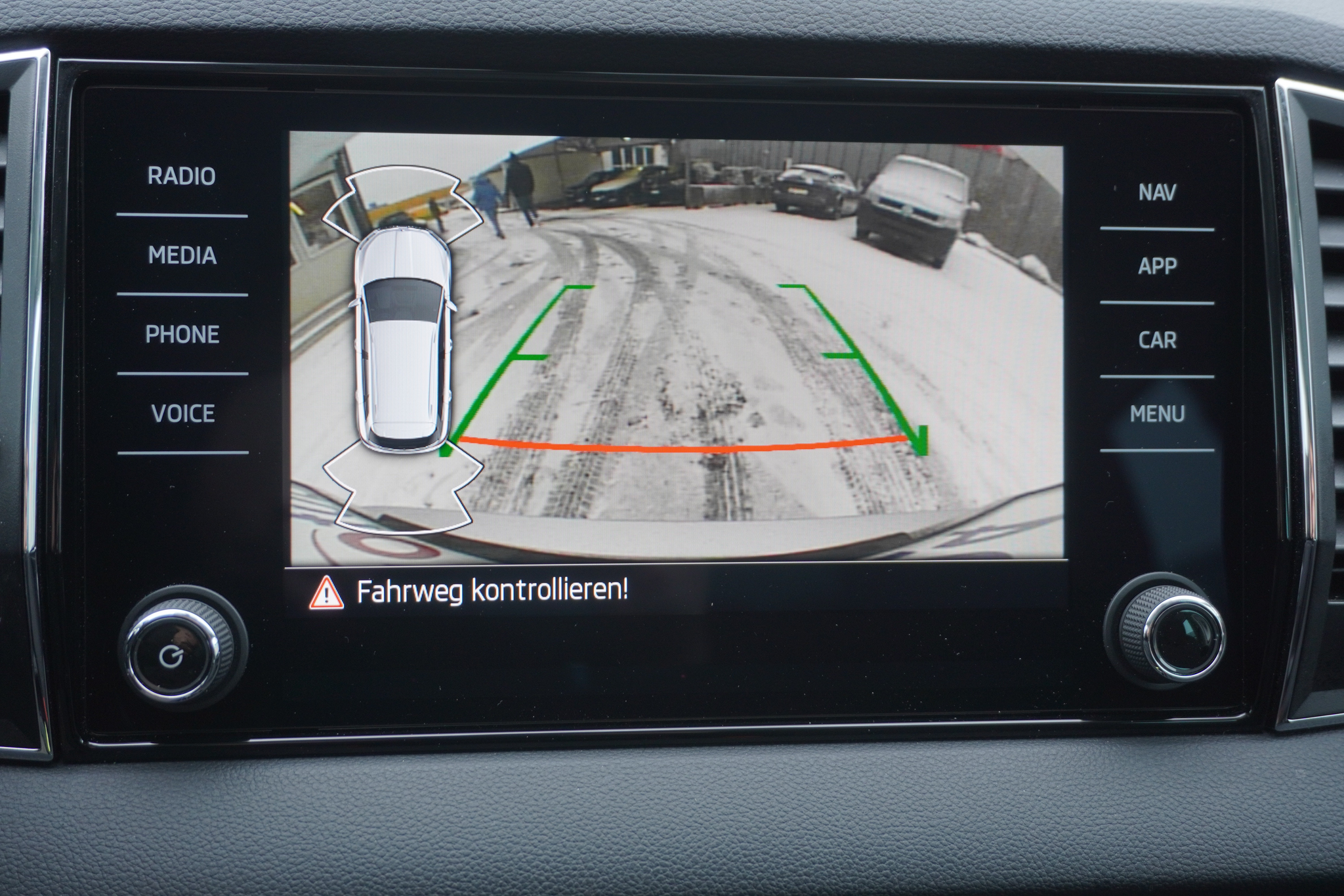 listing desktop thumbnail image 19