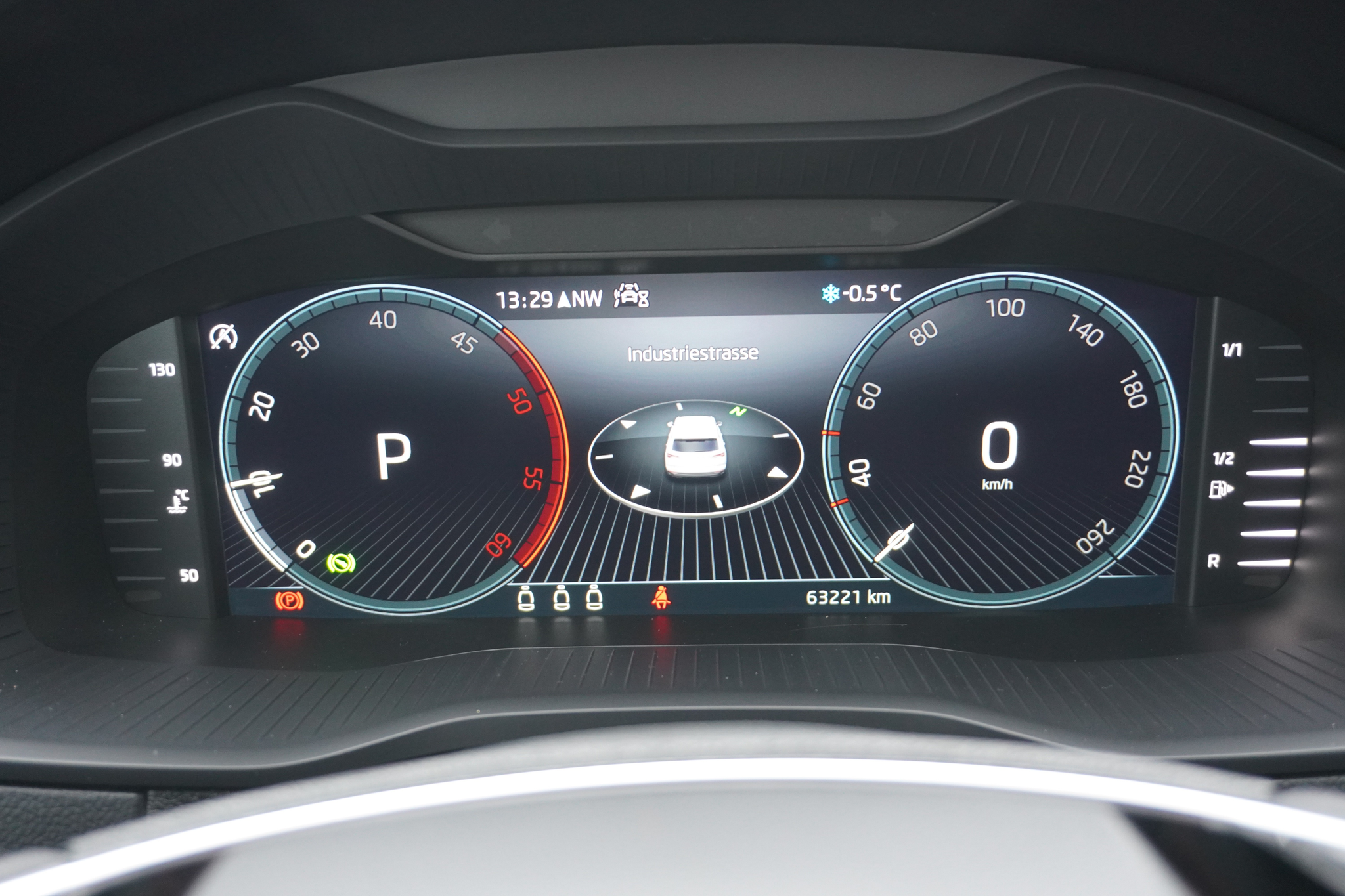 listing desktop thumbnail image 18