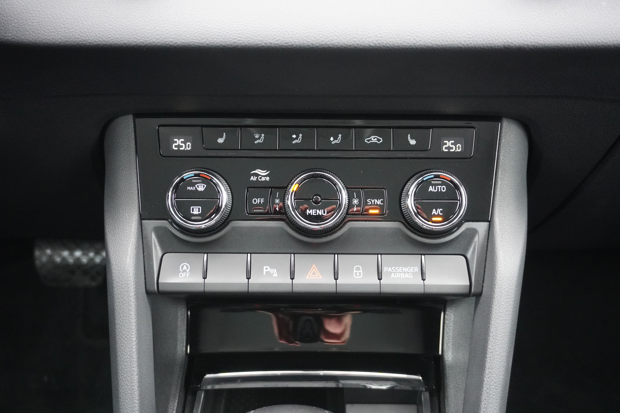 listing desktop thumbnail image 14