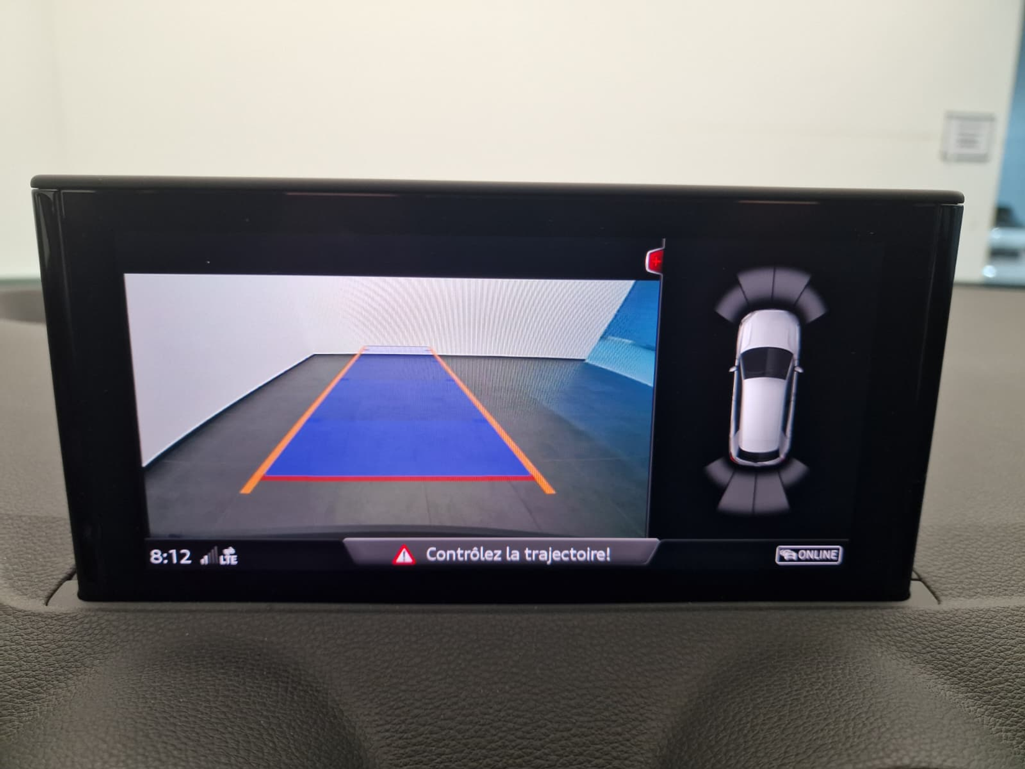 listing desktop thumbnail image 11