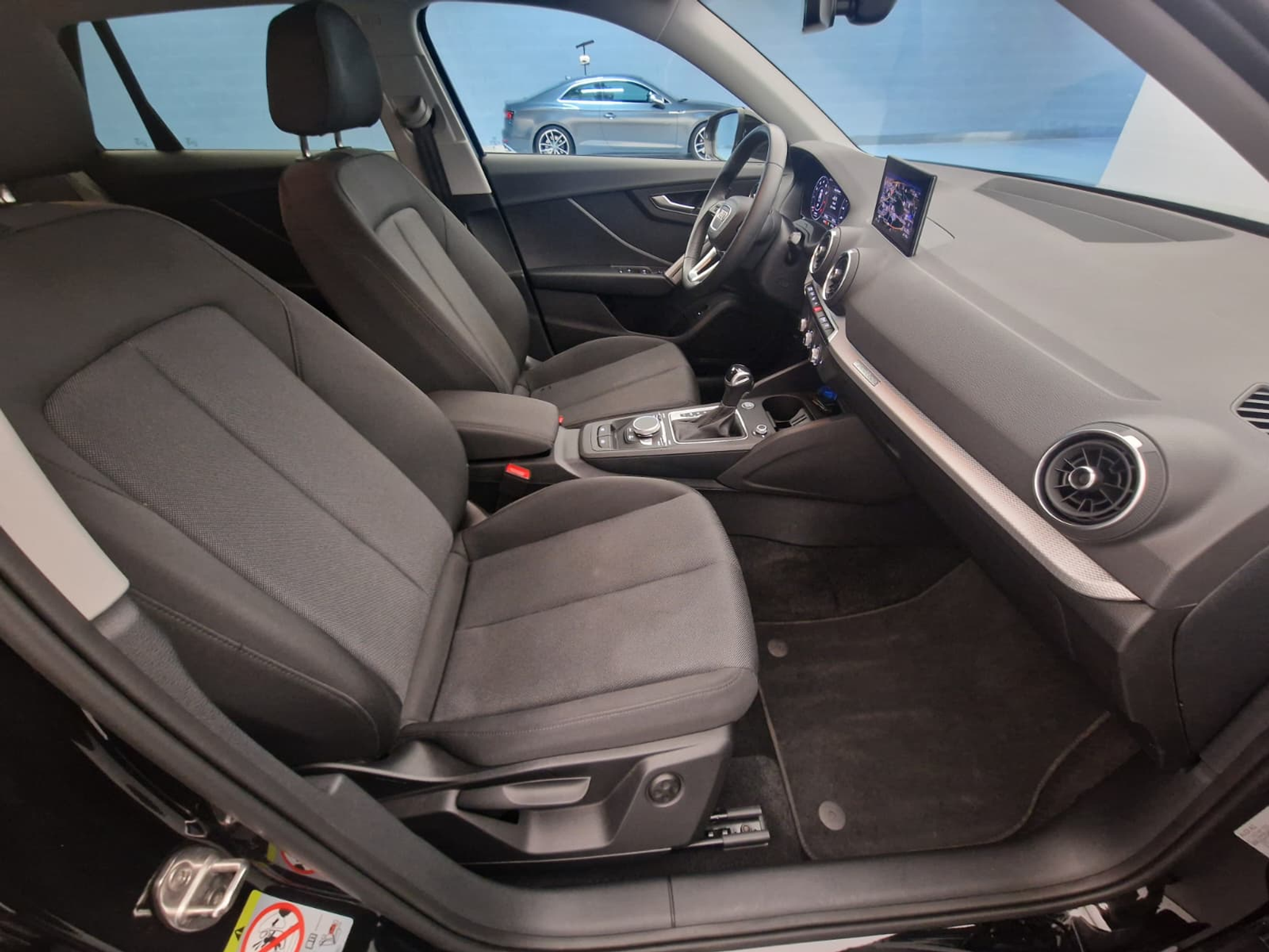 listing desktop thumbnail image 13