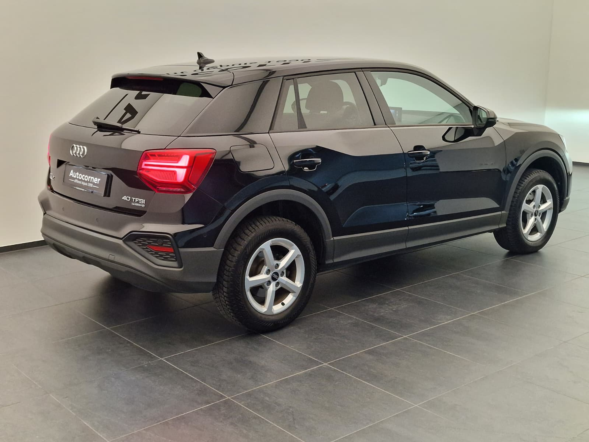 listing desktop thumbnail image 6