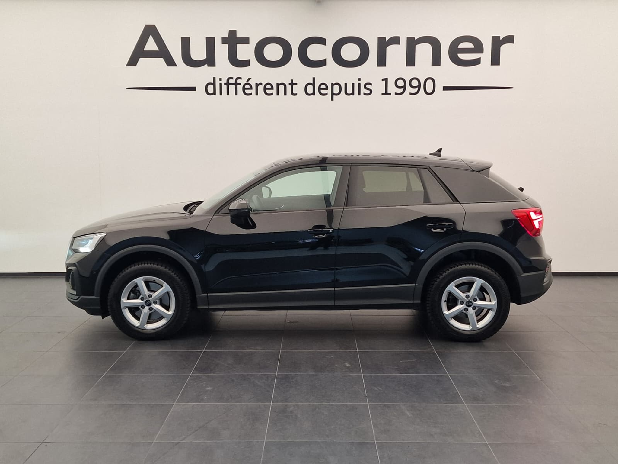 listing desktop thumbnail image 1