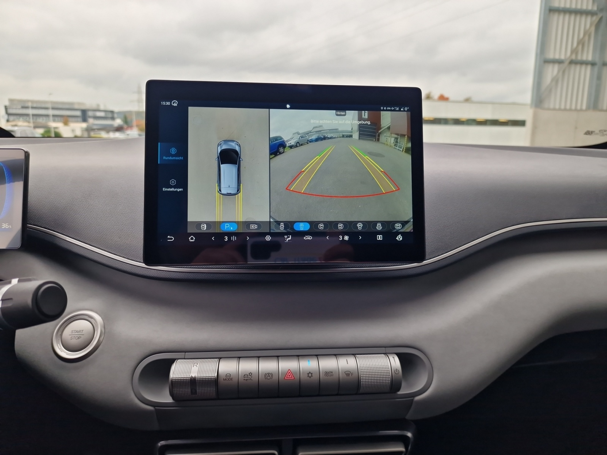 listing desktop thumbnail image 17