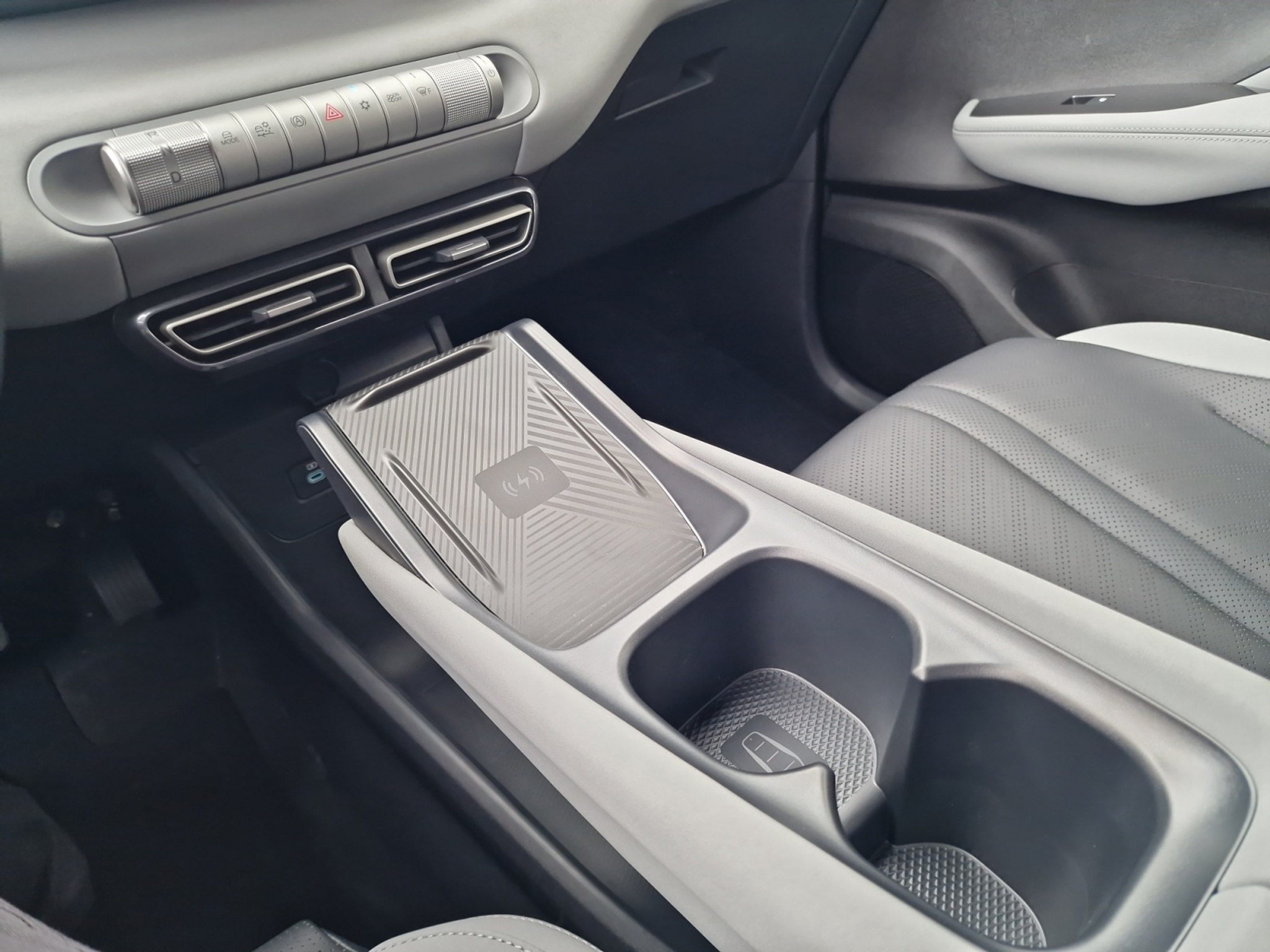 listing desktop thumbnail image 20