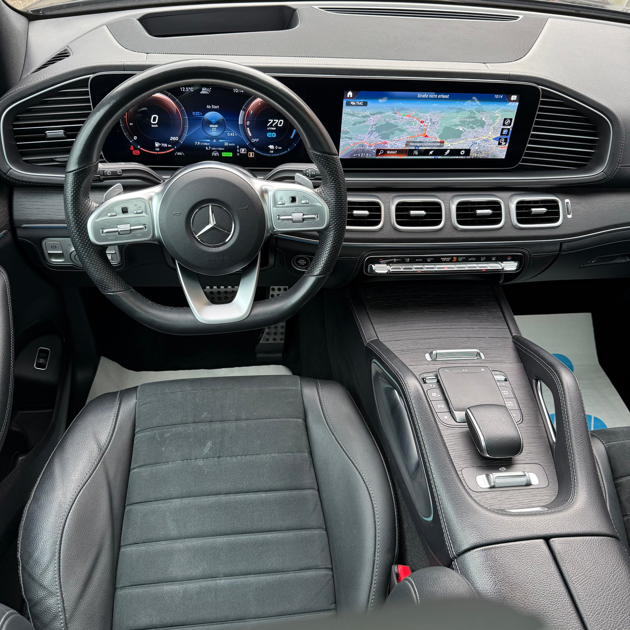 listing desktop thumbnail image 15