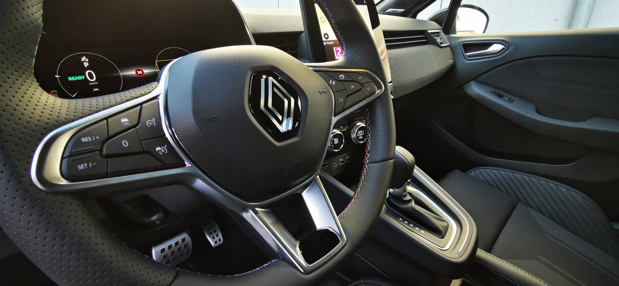 listing desktop thumbnail image 10