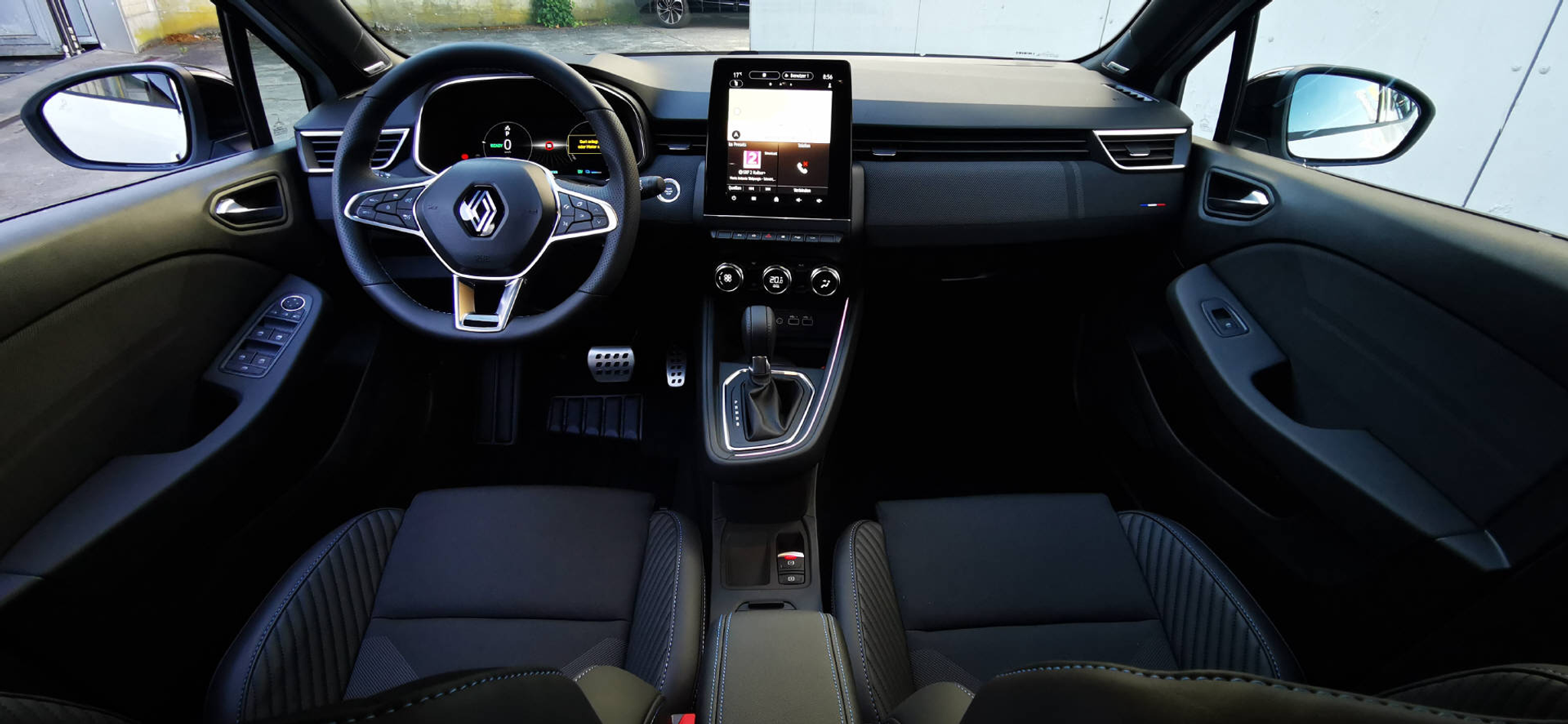 listing desktop thumbnail image 7