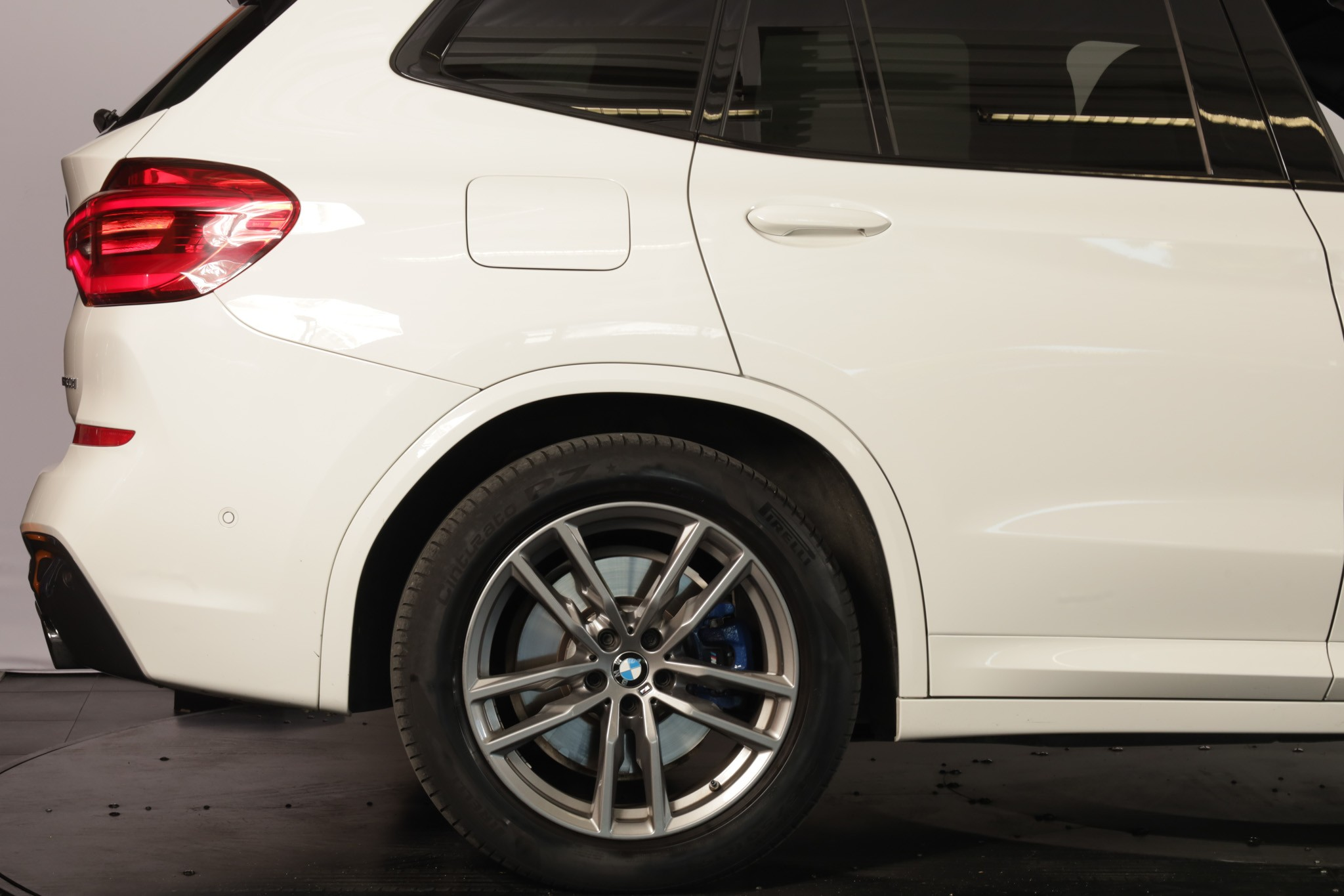 listing desktop thumbnail image 11