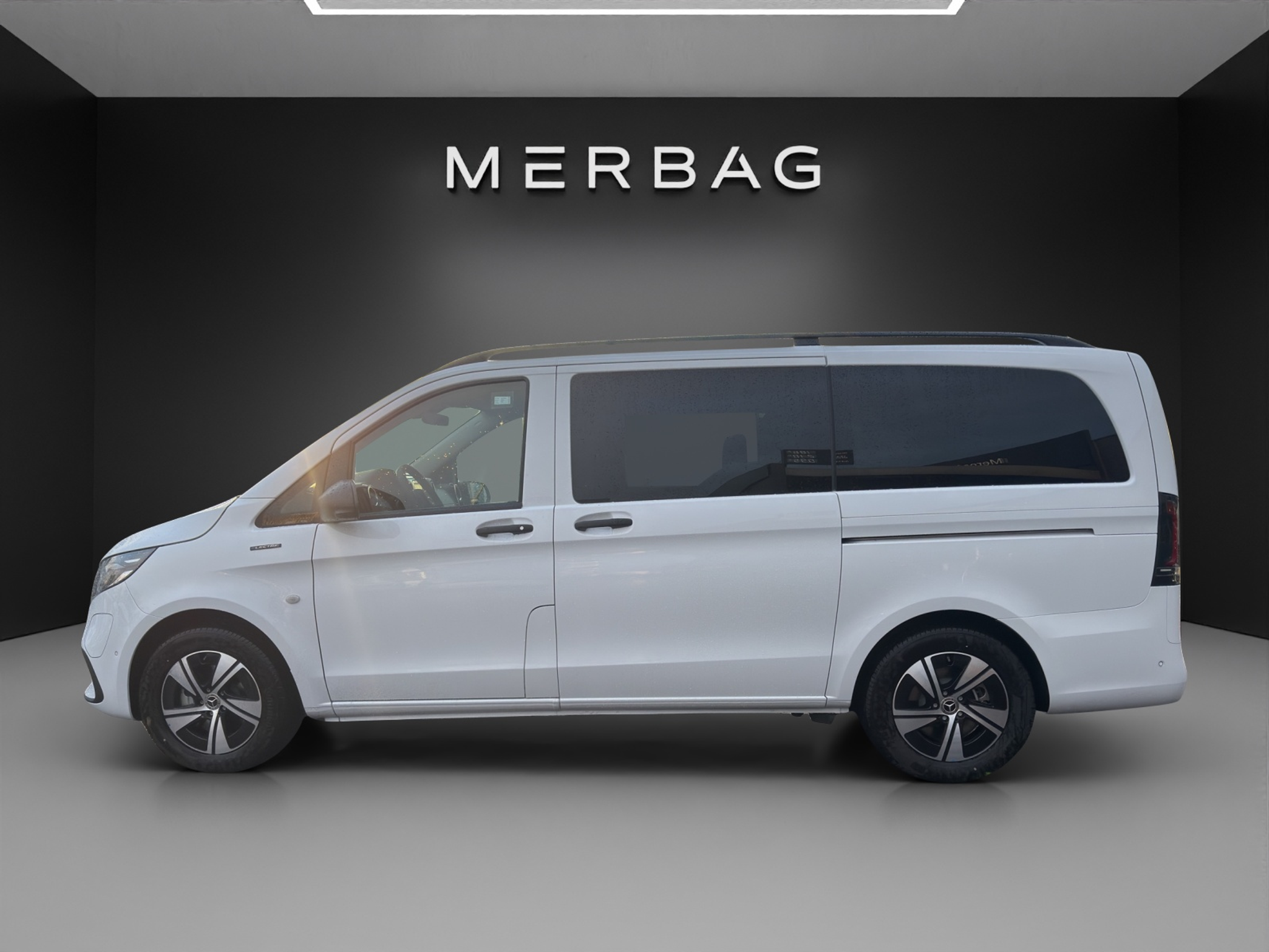 listing desktop thumbnail image 4