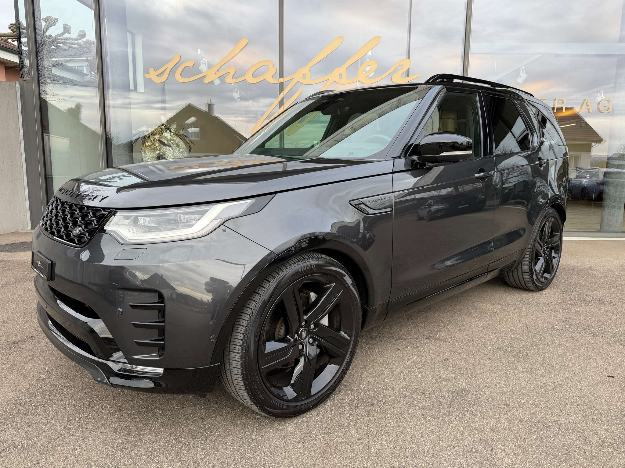 listing desktop thumbnail image 1