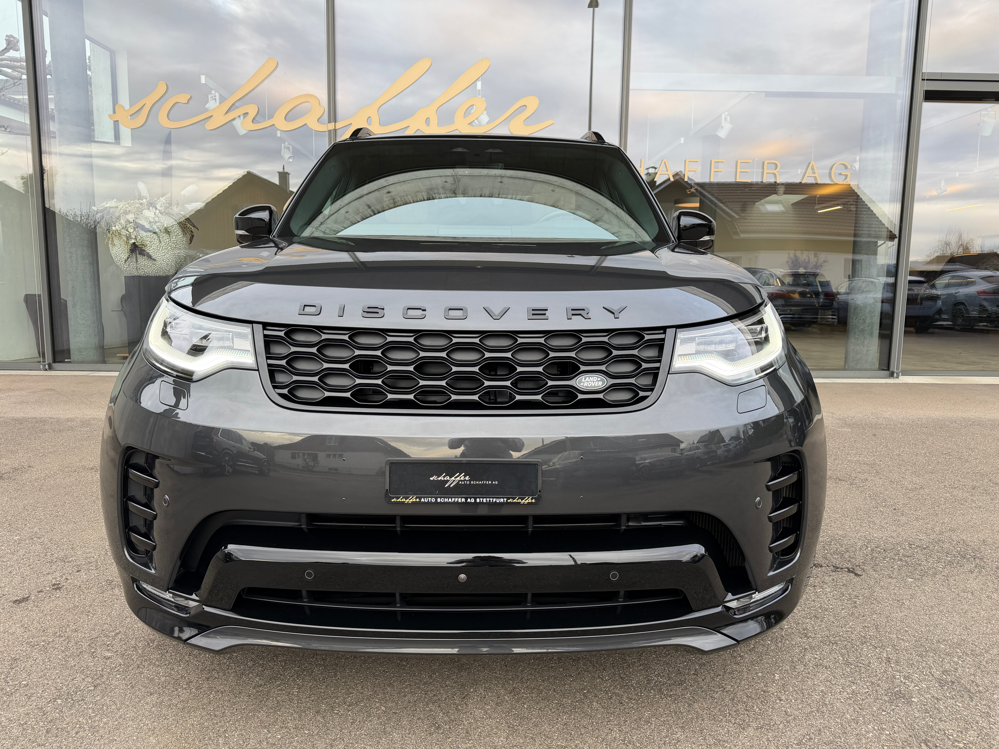 listing desktop thumbnail image 2