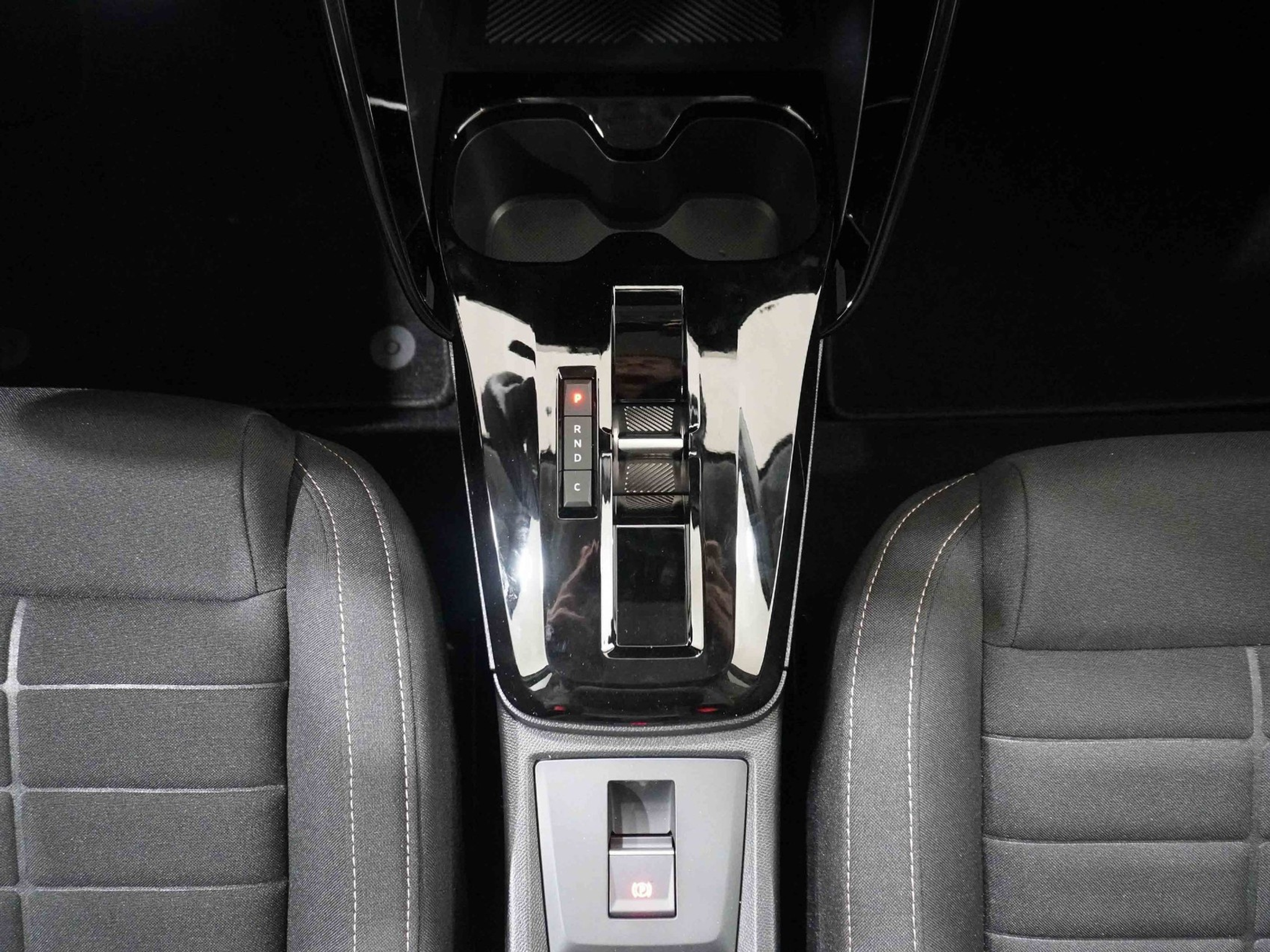 listing desktop thumbnail image 14