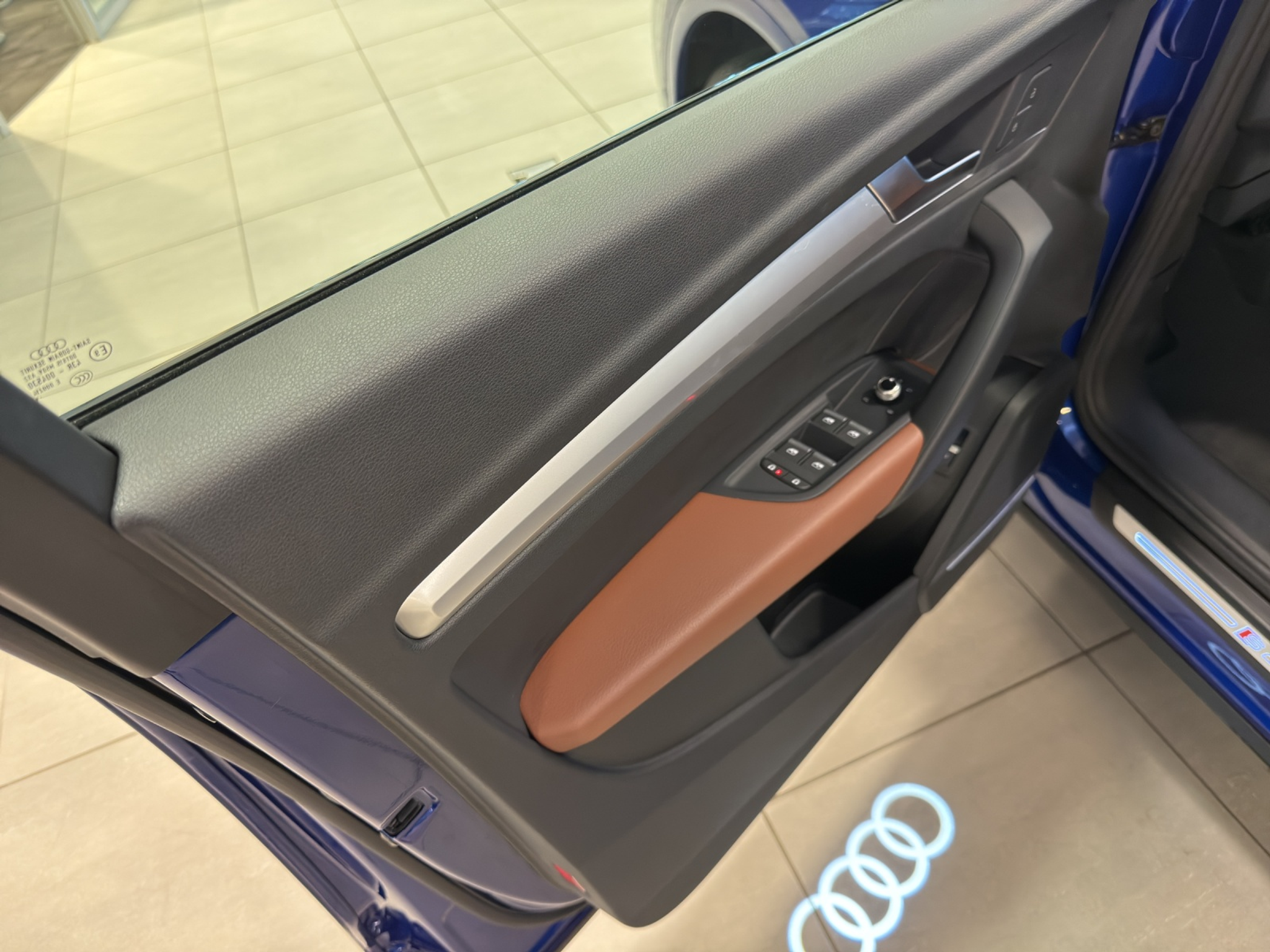 listing desktop thumbnail image 8