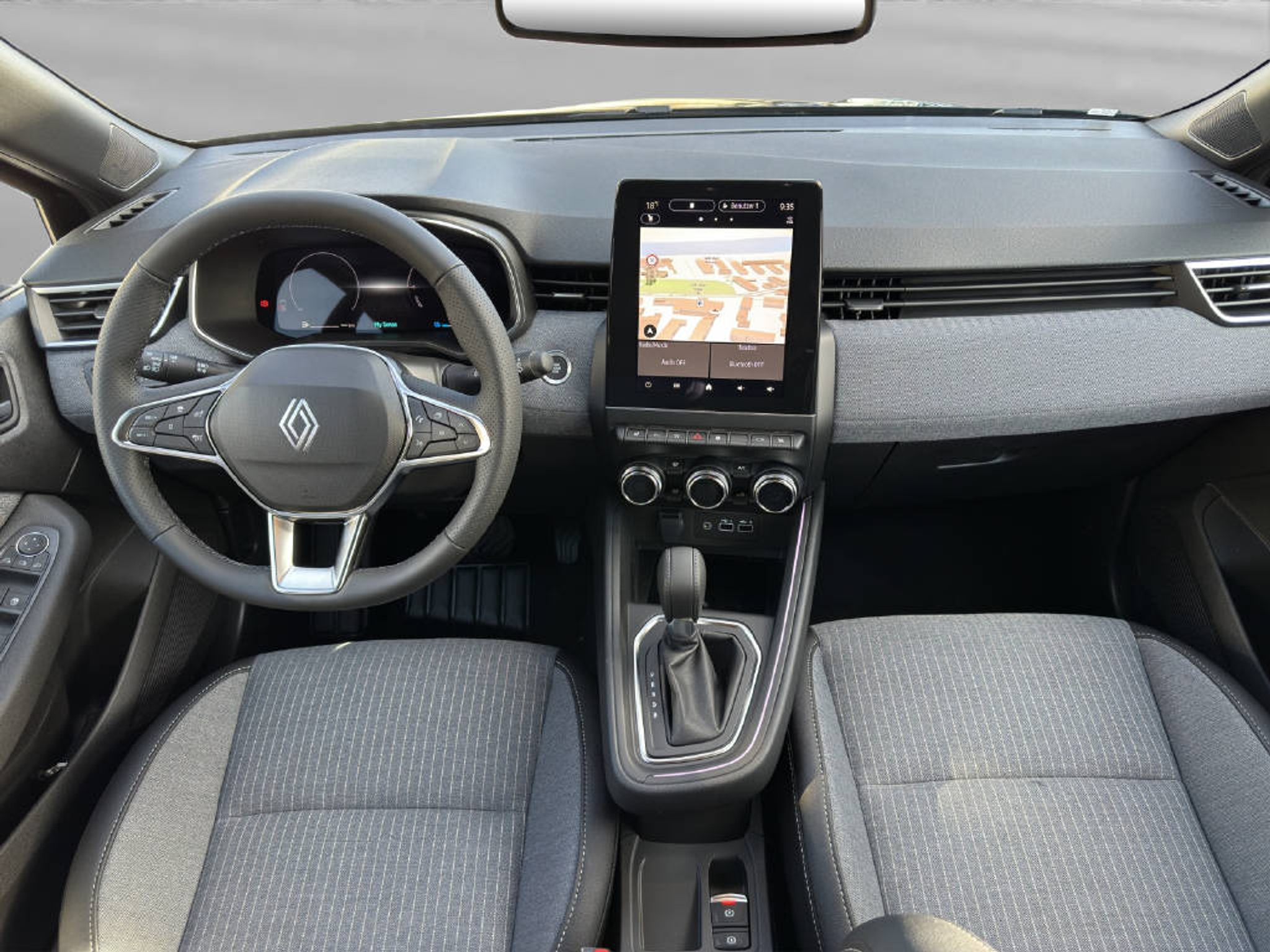 listing desktop thumbnail image 4