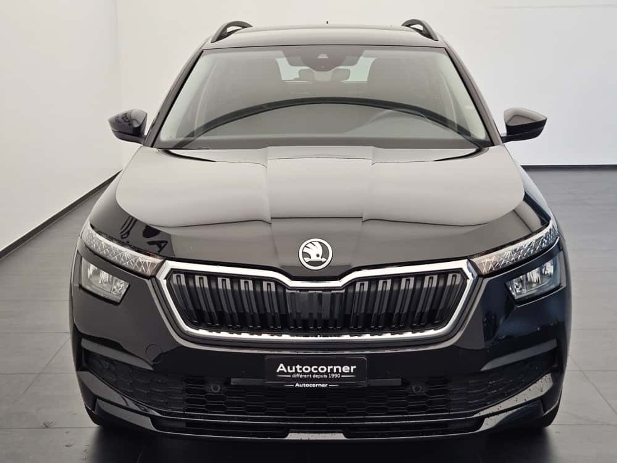 listing desktop thumbnail image 3