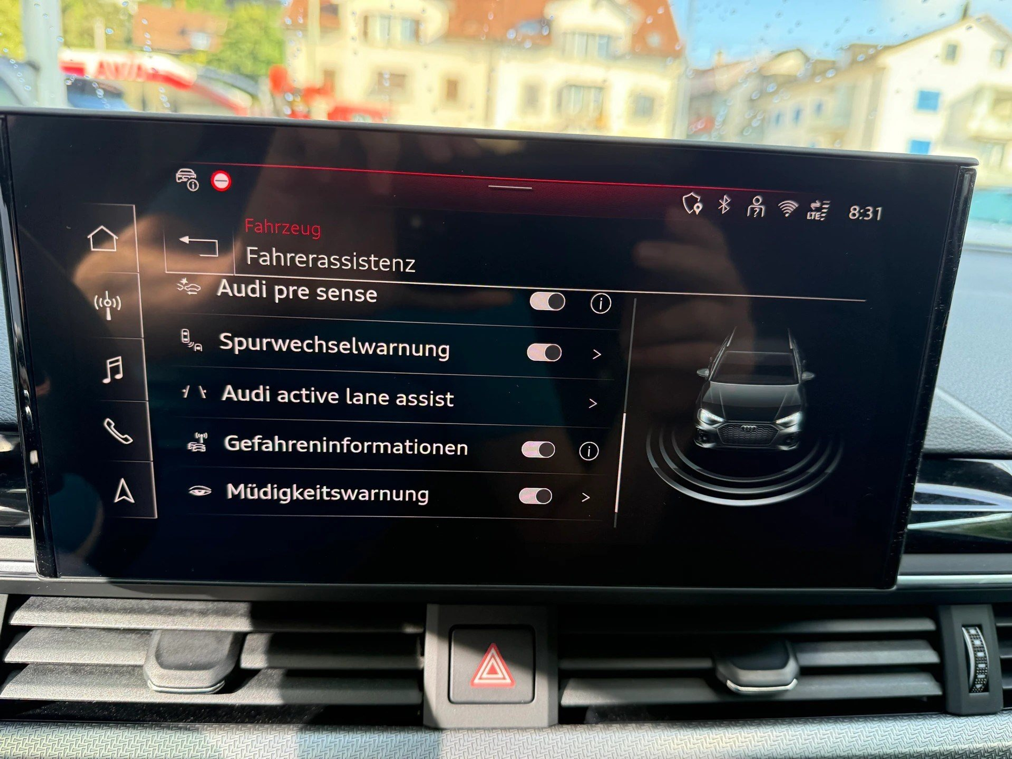 listing desktop thumbnail image 11