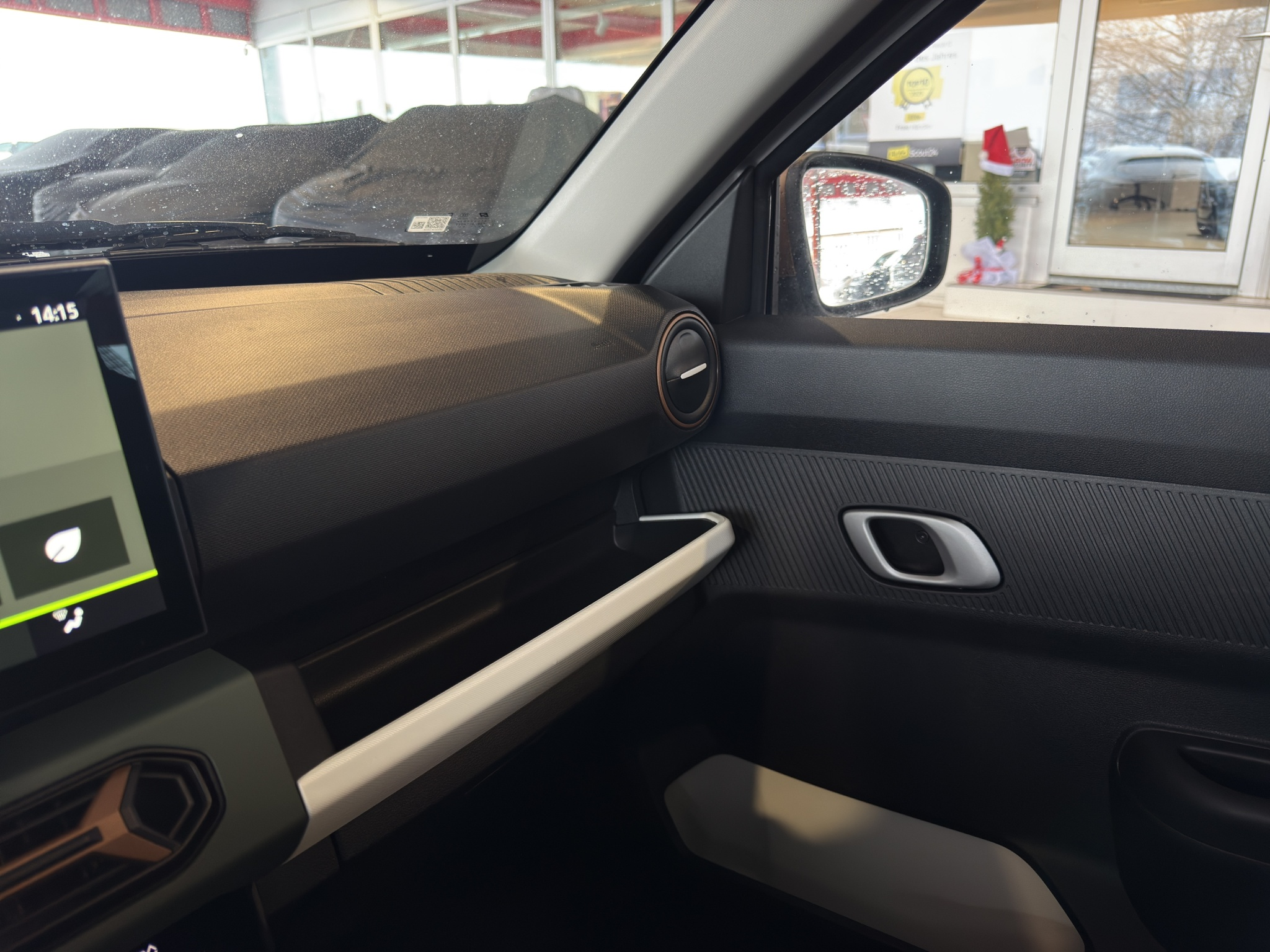 listing desktop thumbnail image 27