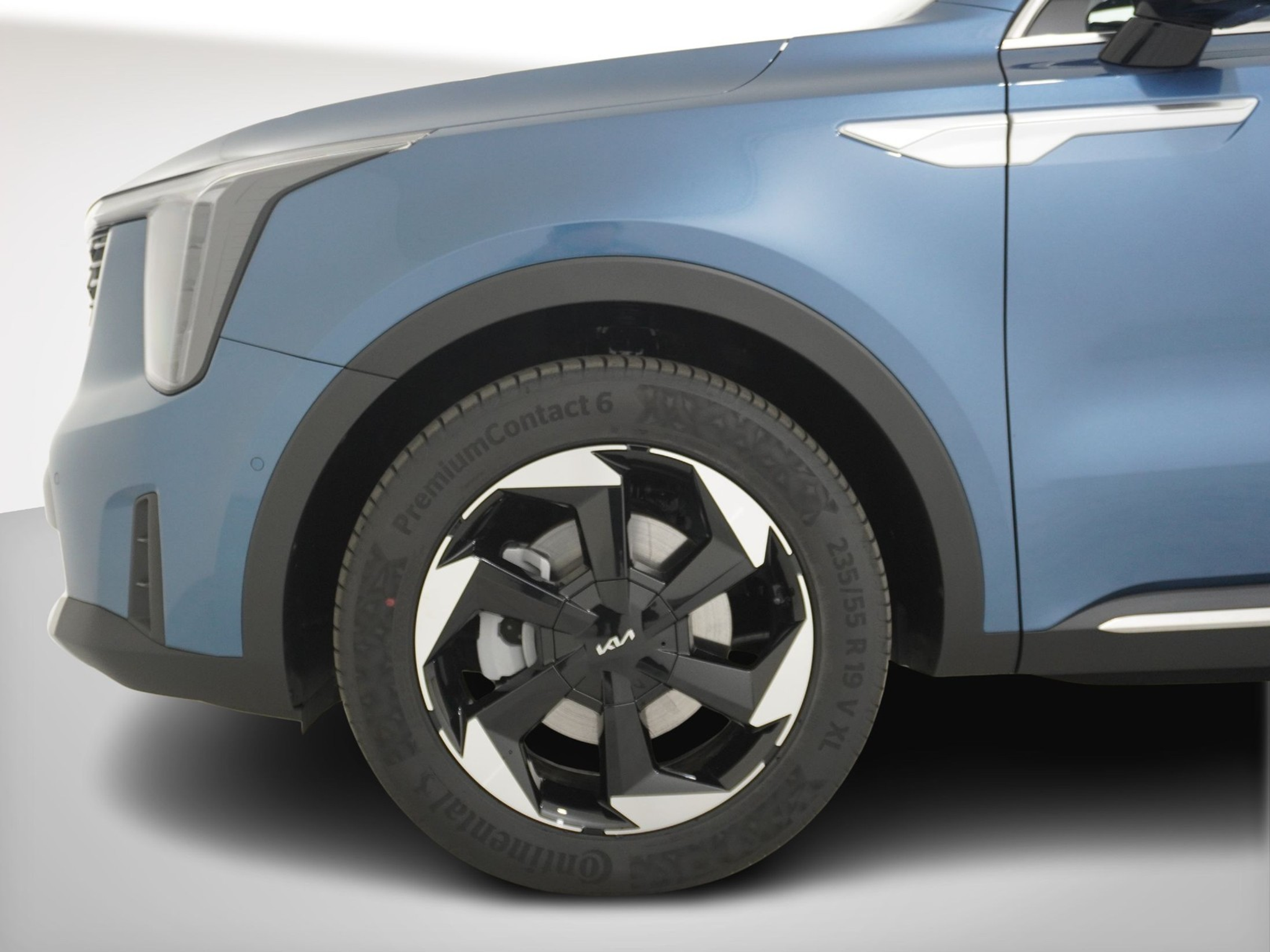 listing desktop thumbnail image 9