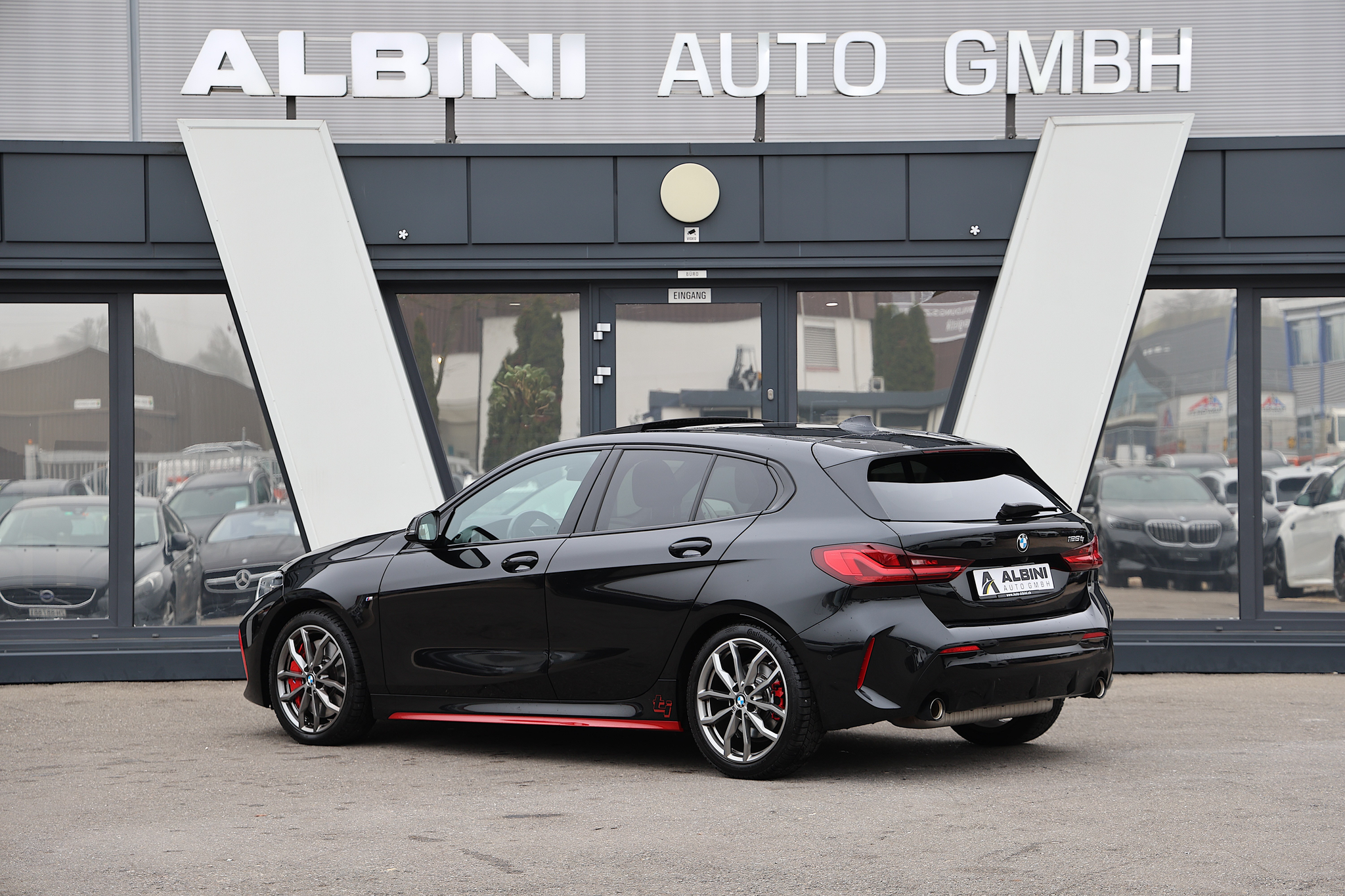 listing desktop thumbnail image 3