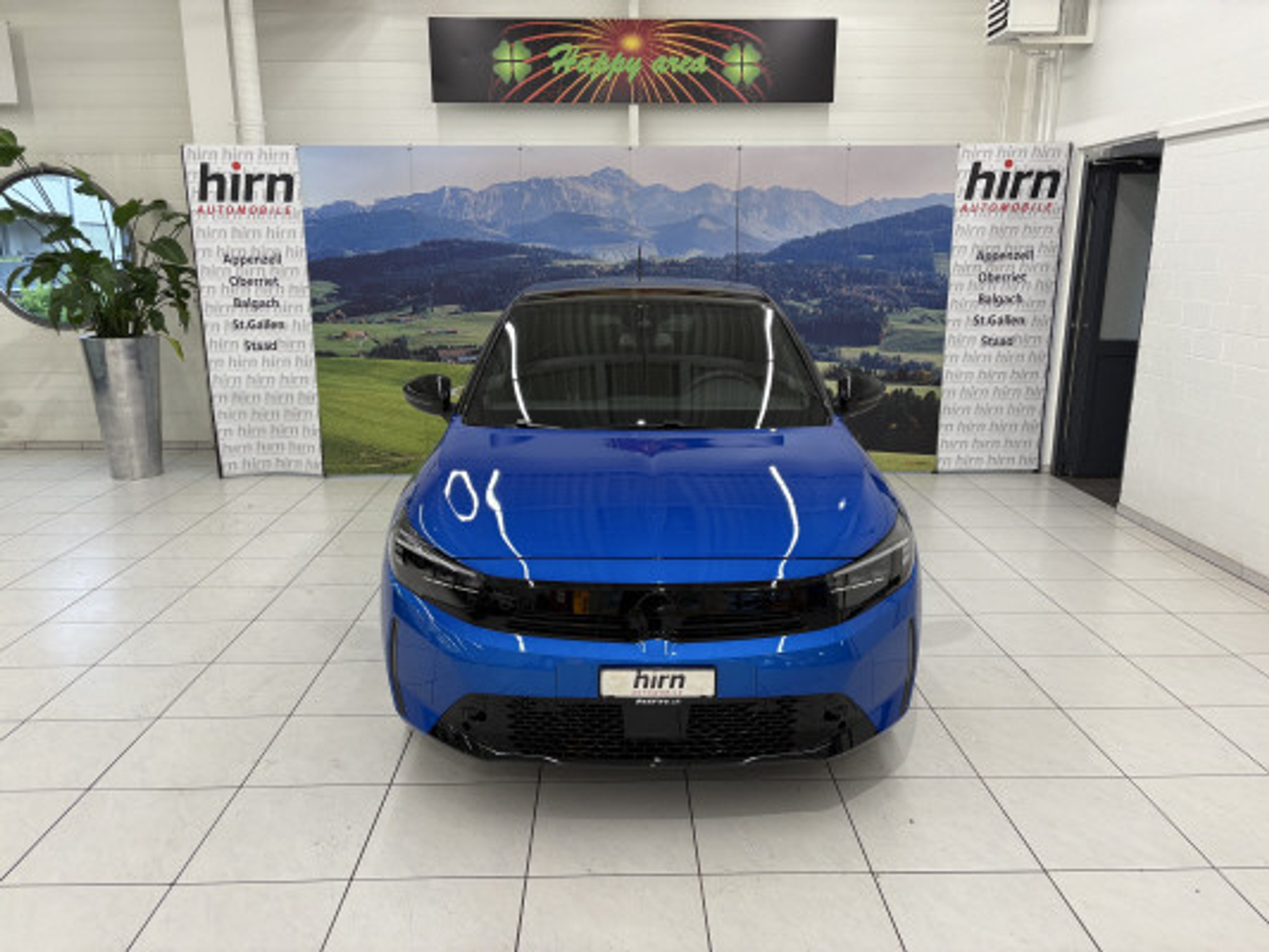 listing desktop thumbnail image 1