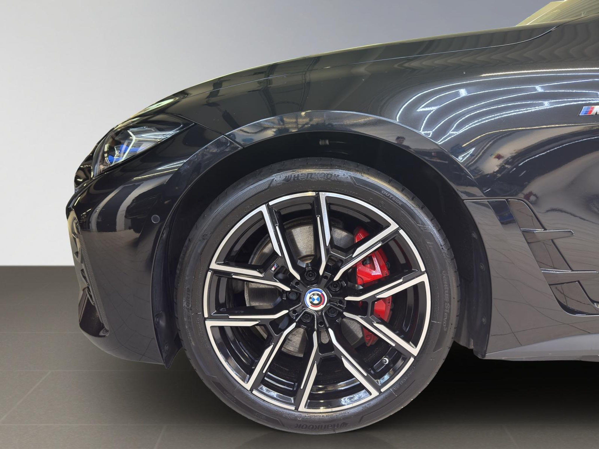 listing desktop thumbnail image 16