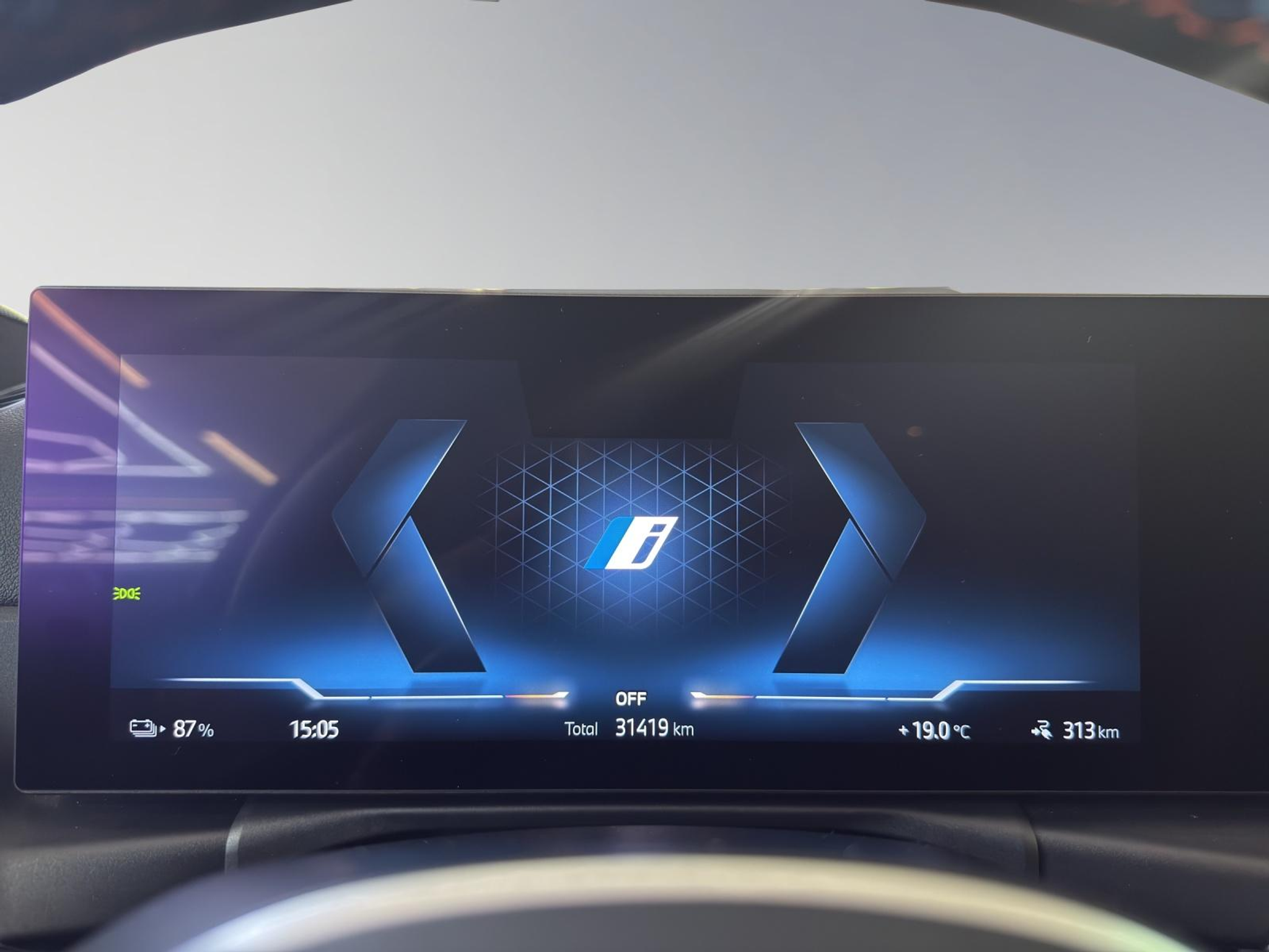 listing desktop thumbnail image 11