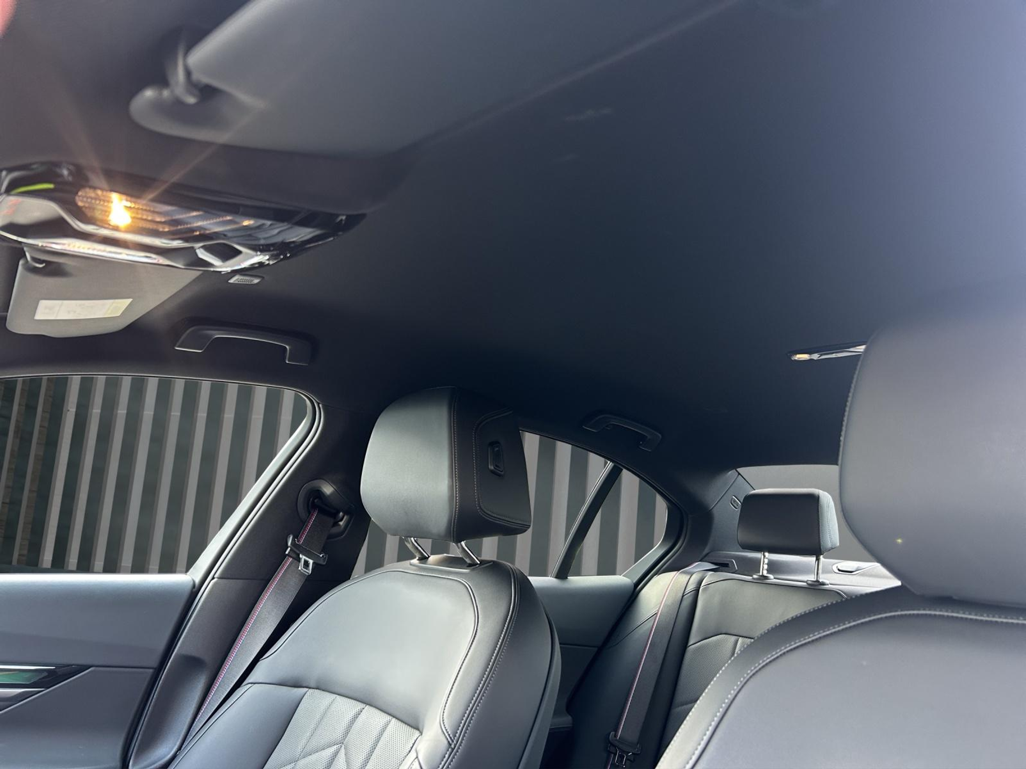 listing desktop thumbnail image 17