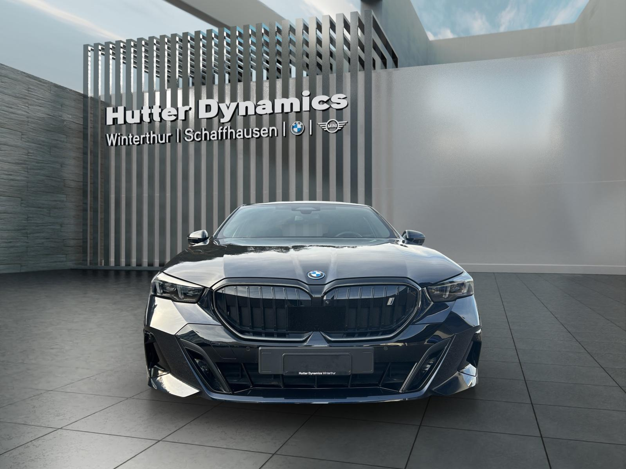 listing desktop thumbnail image 1