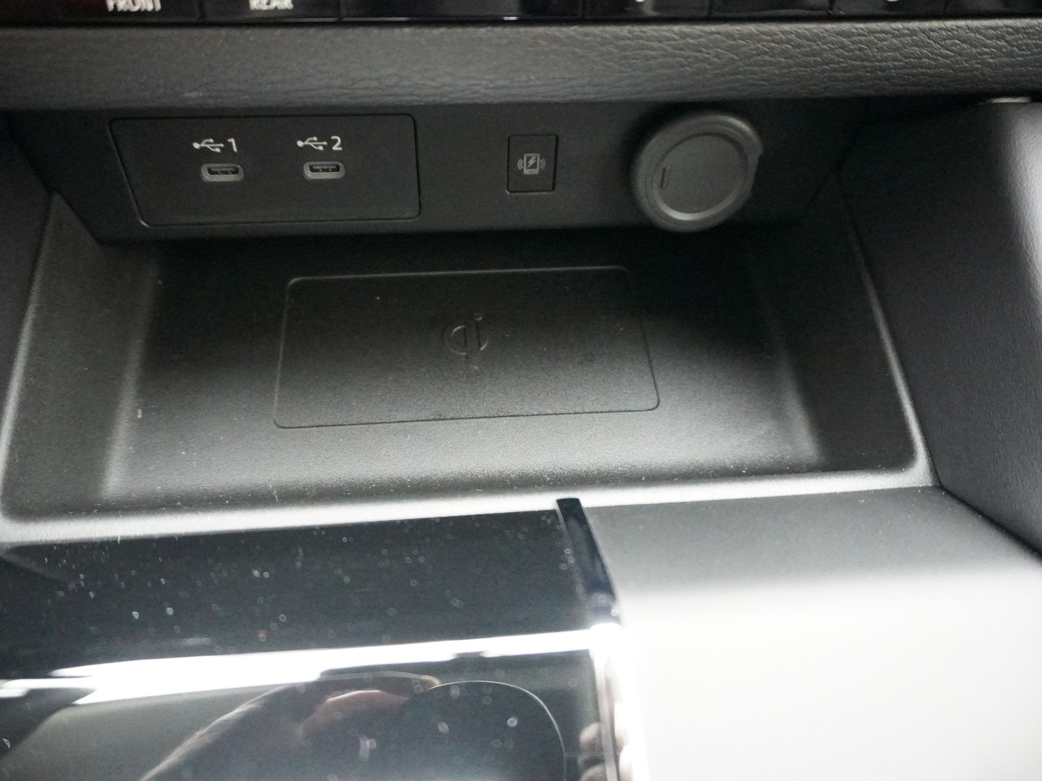 listing desktop thumbnail image 21