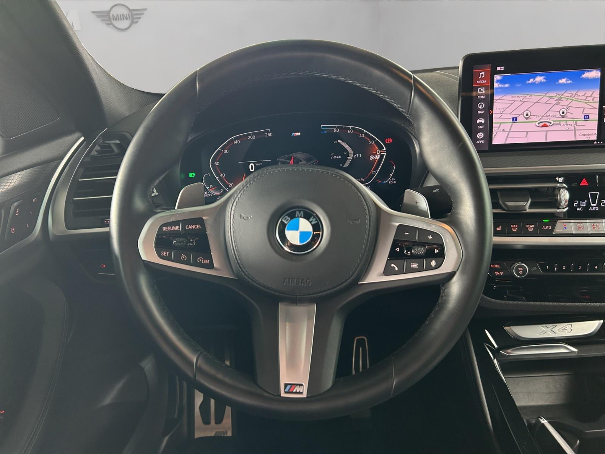 listing desktop thumbnail image 6