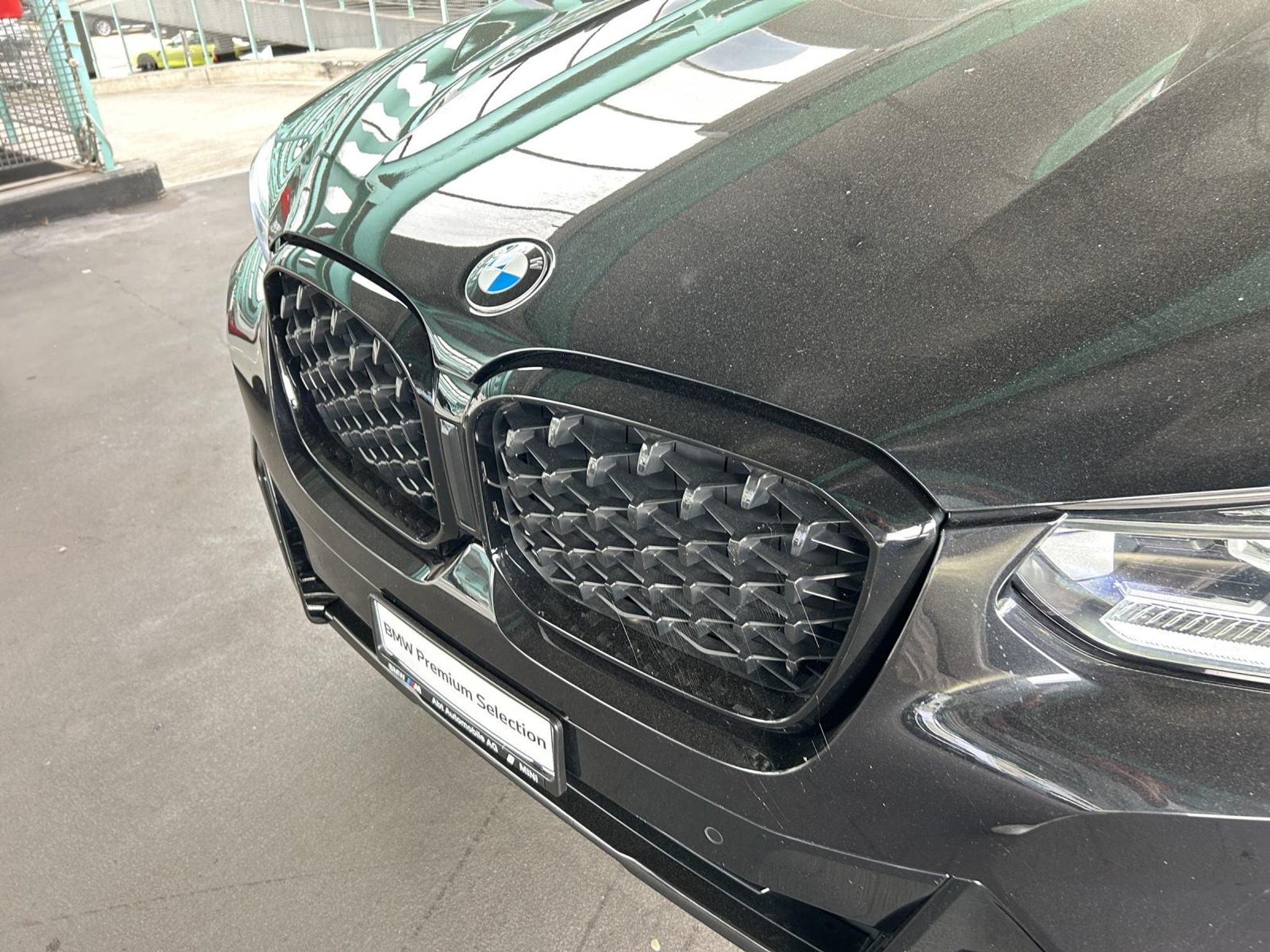 listing desktop thumbnail image 5