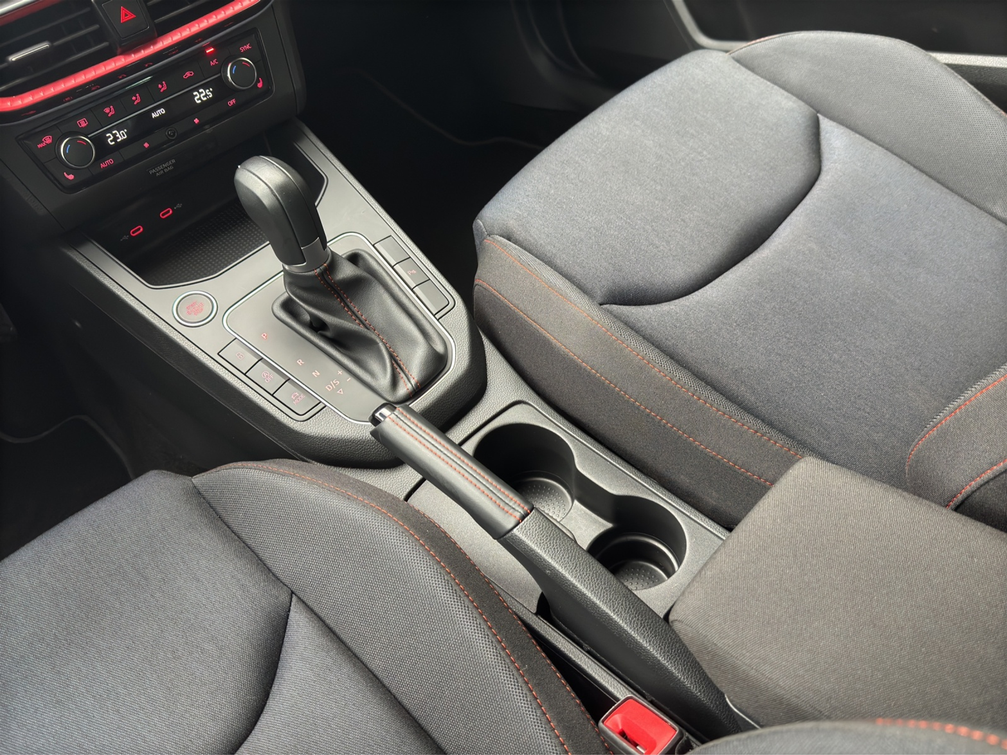 listing desktop thumbnail image 14