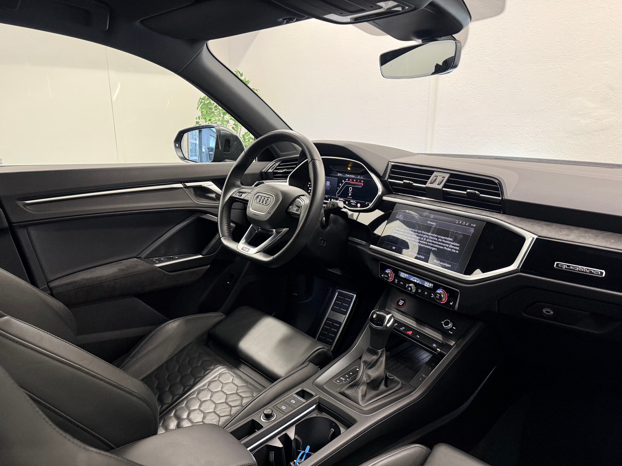 listing desktop thumbnail image 17