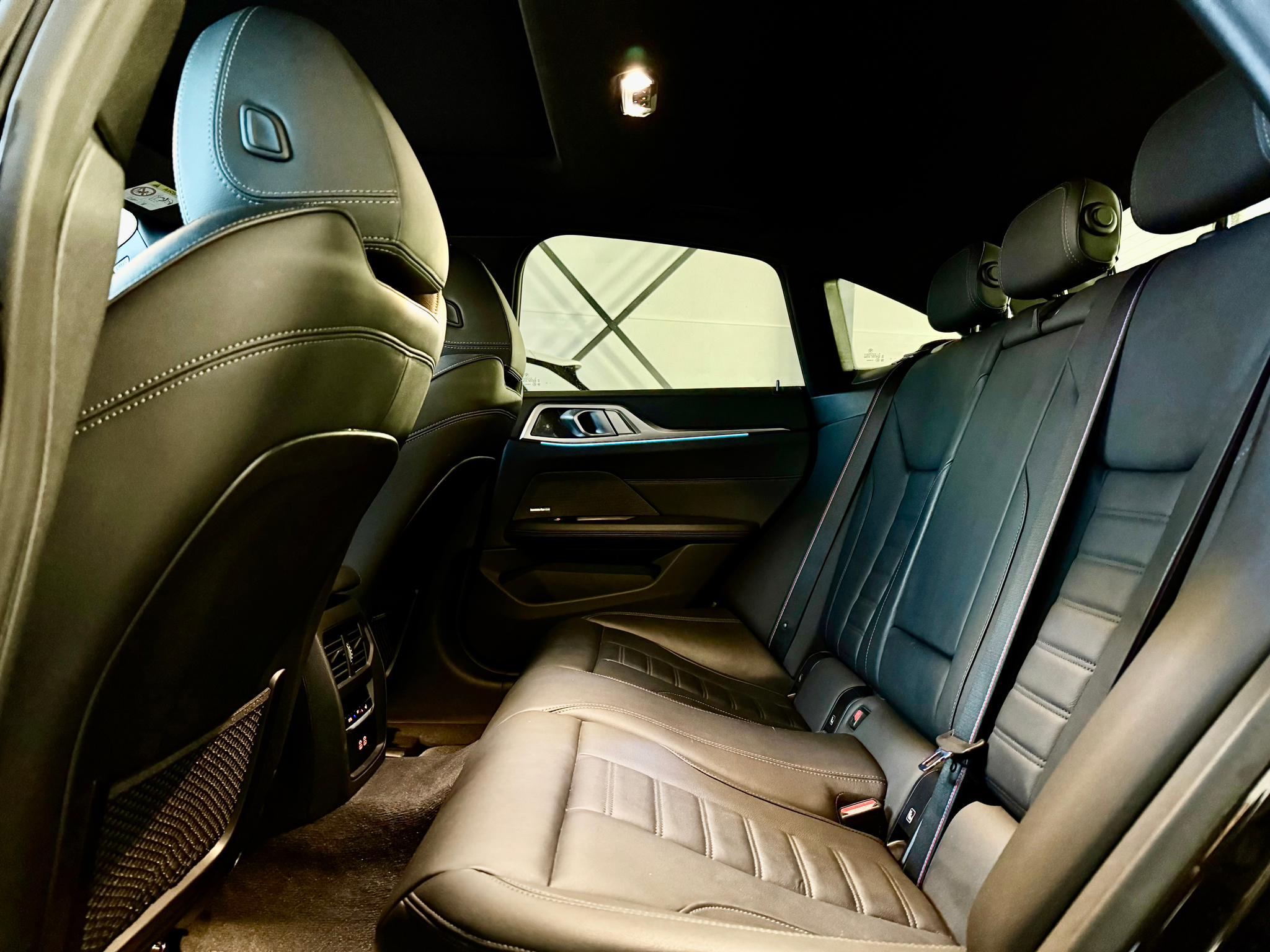 listing desktop thumbnail image 9