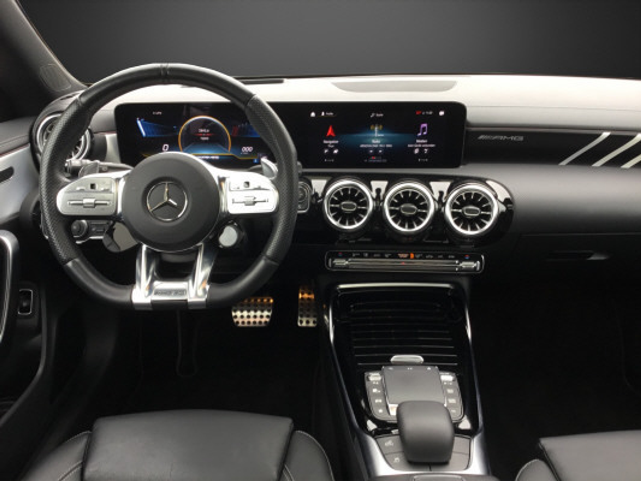 listing desktop thumbnail image 7