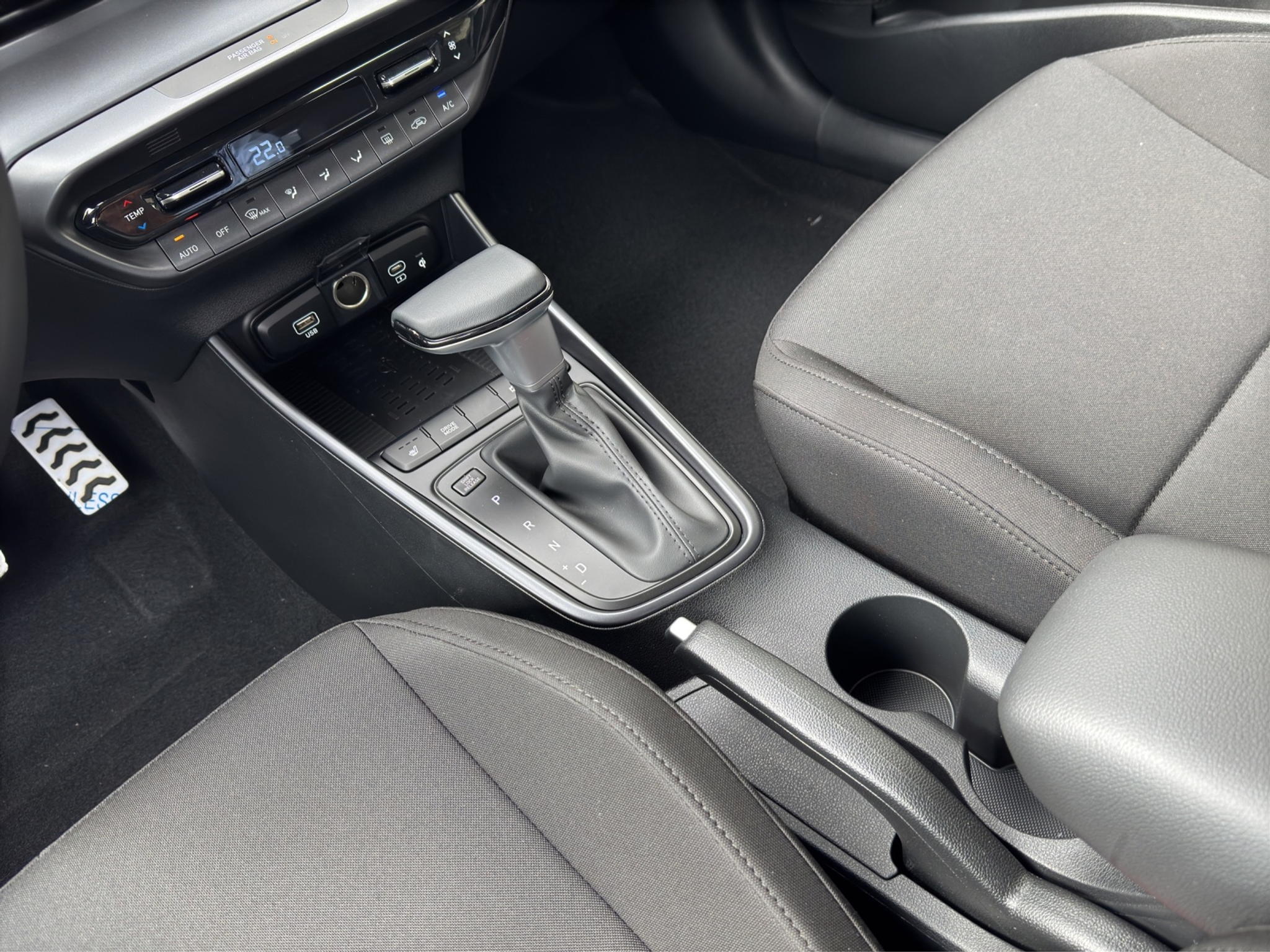 listing desktop thumbnail image 10