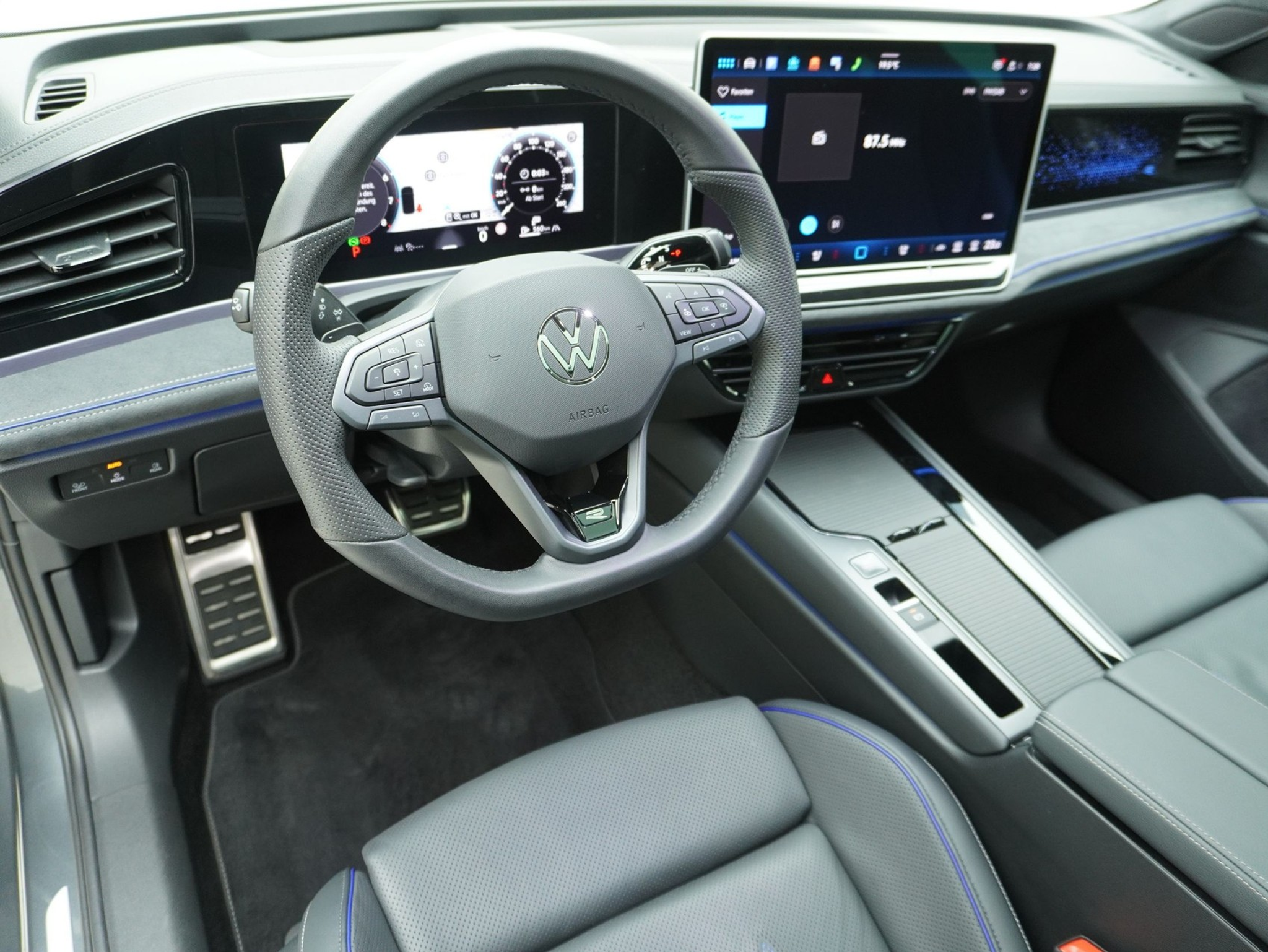 listing desktop thumbnail image 9