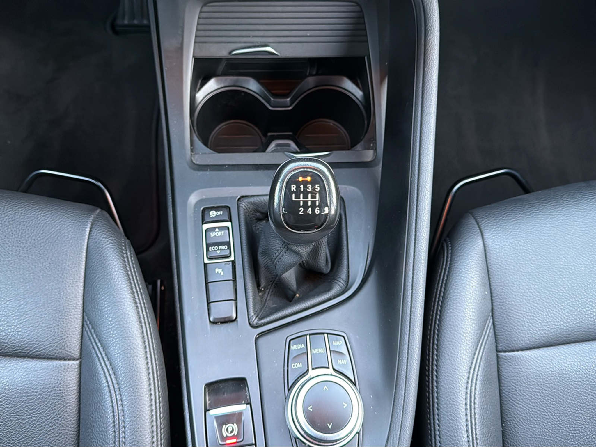 listing desktop thumbnail image 14